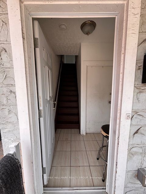 266 Emond Street Property Photo 10