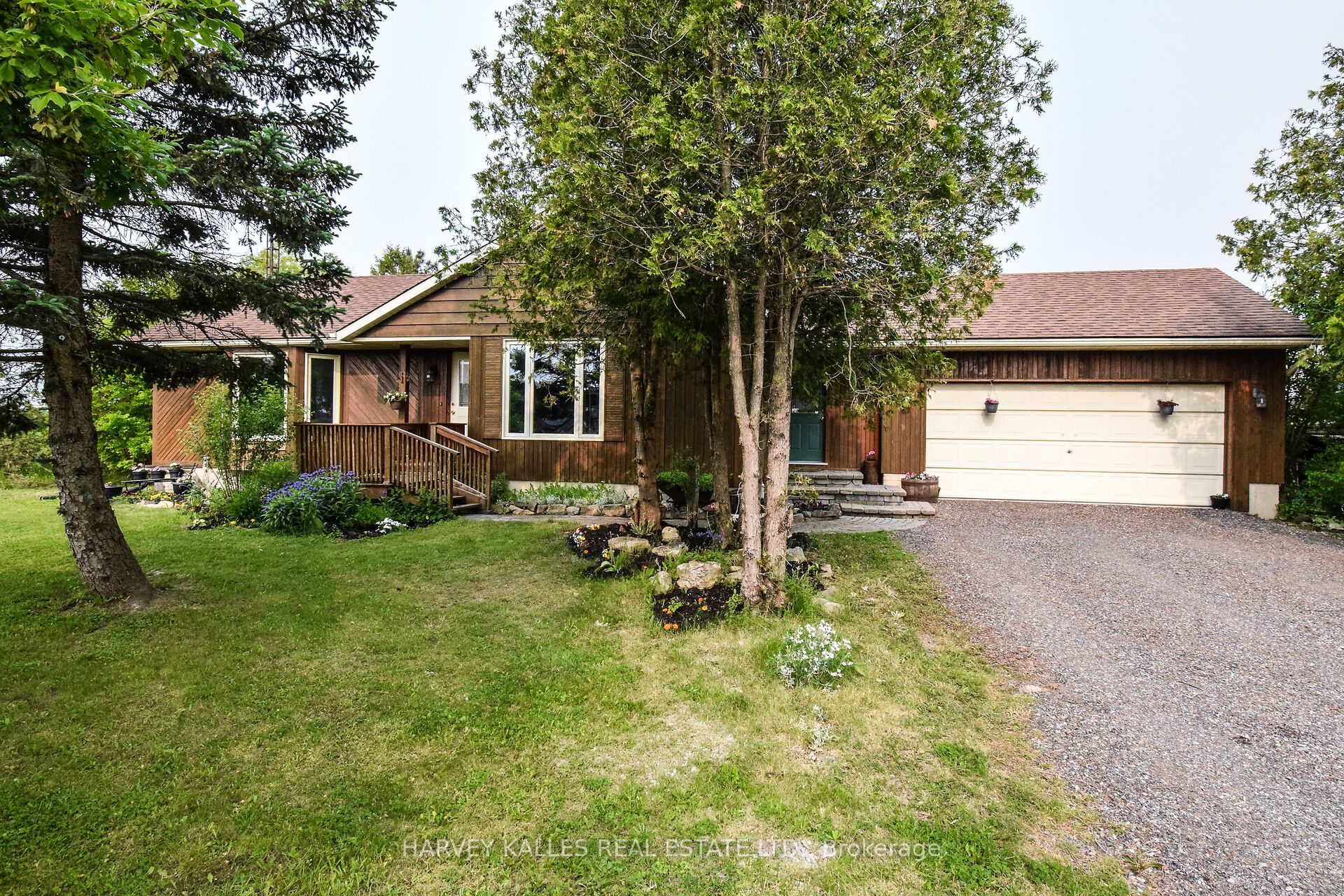 1416 Caistor Gainsboro Townline Property Photo 1