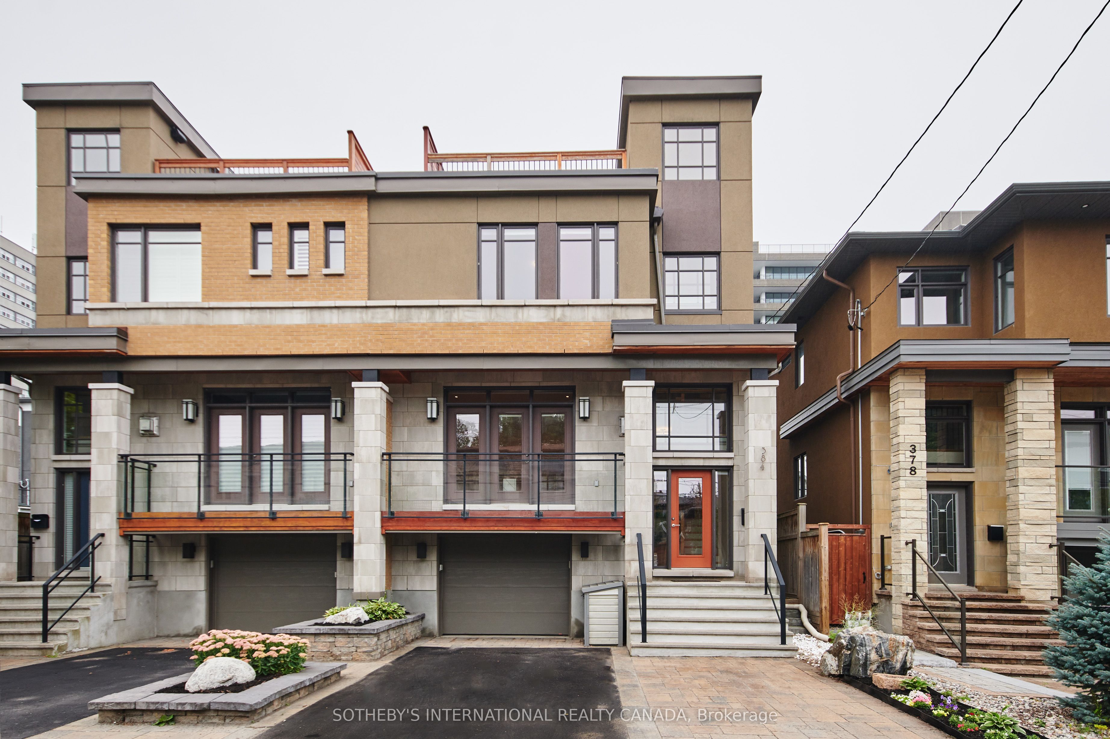 384 Berkley Avenue Property Photo 1