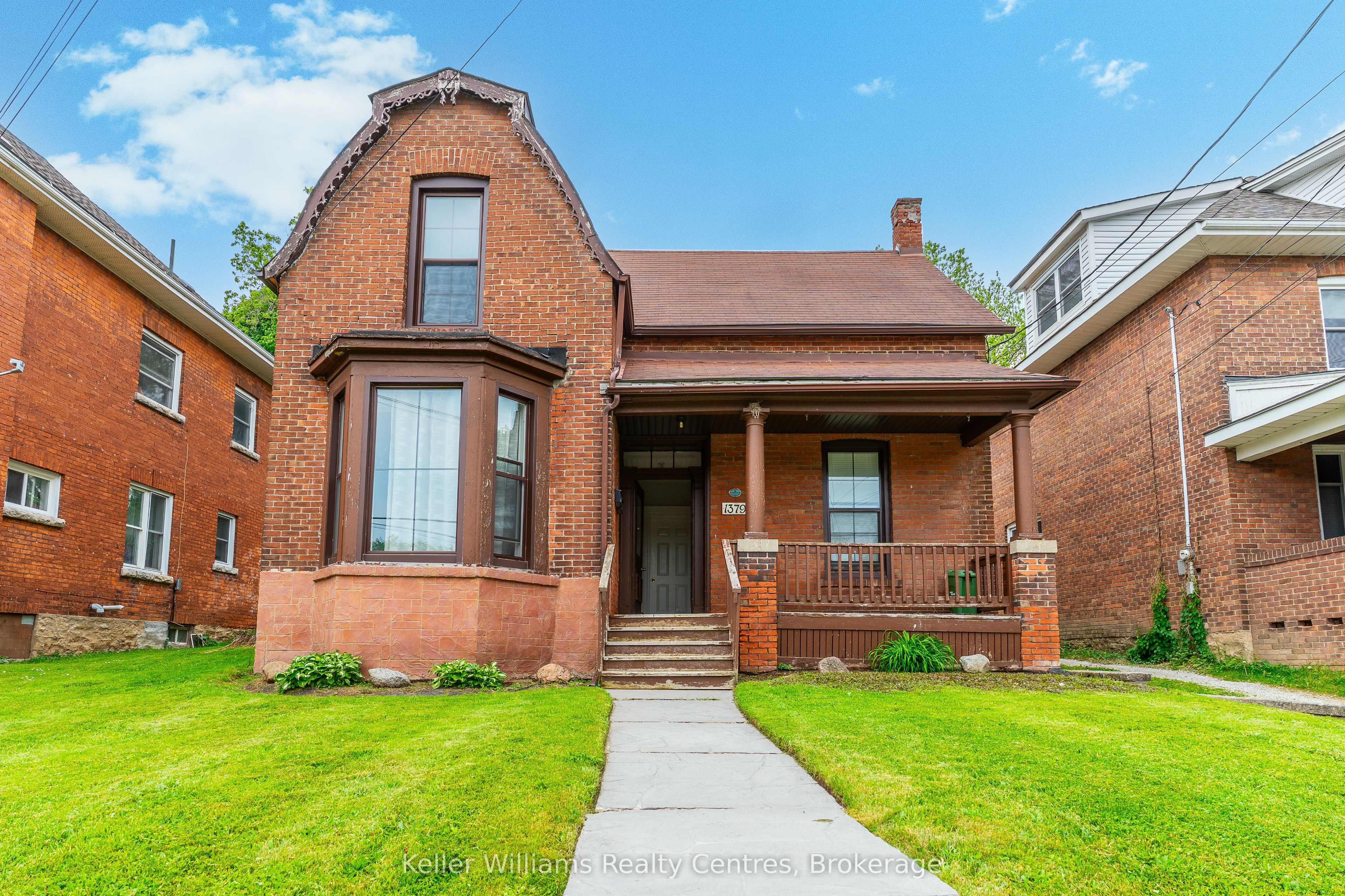 1379 3rd Ave E Property Photo 1