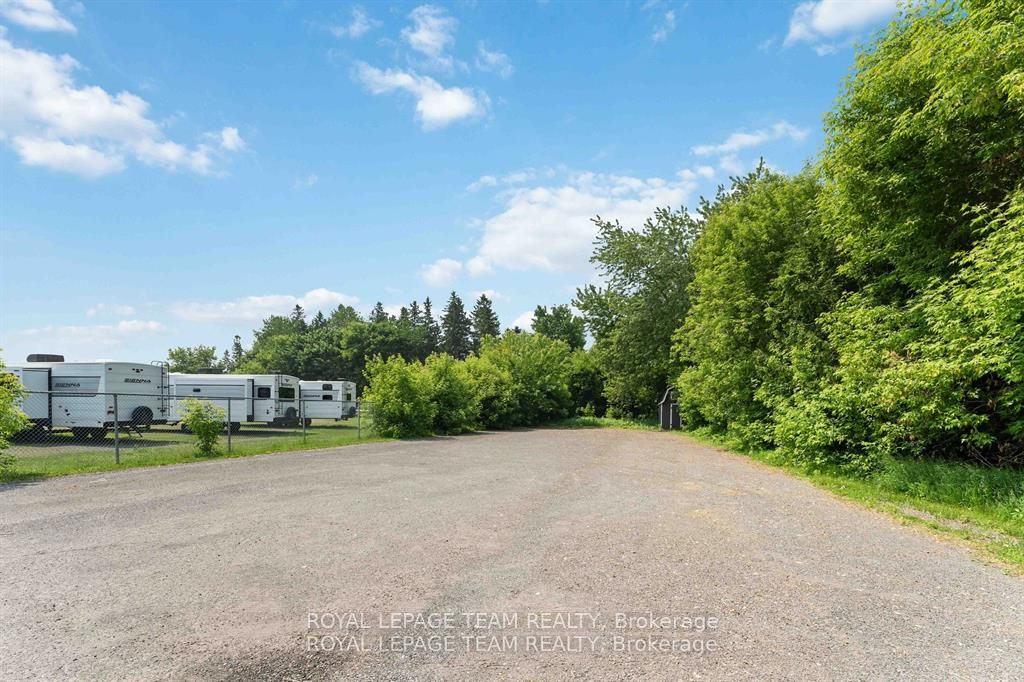 1538 Stittsville Main Street 2 Property Photo 4