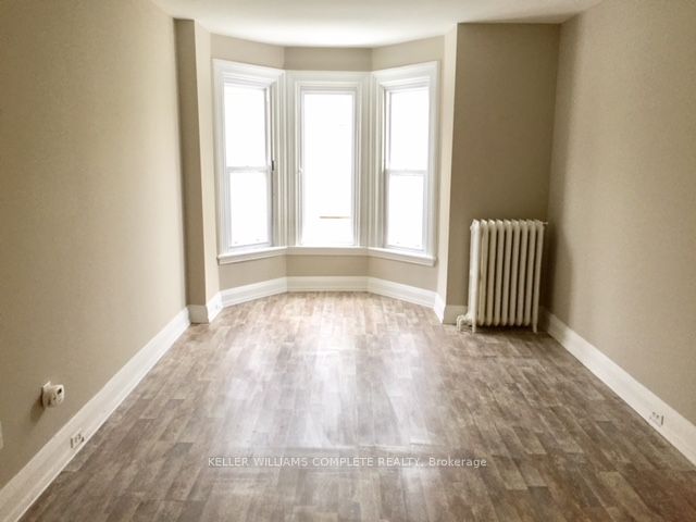 127 West Street Property Photo 6