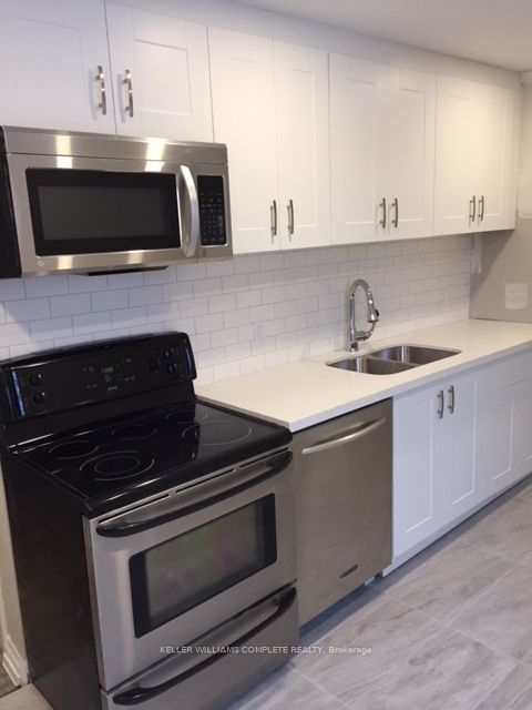 127 West Street Property Photo 8