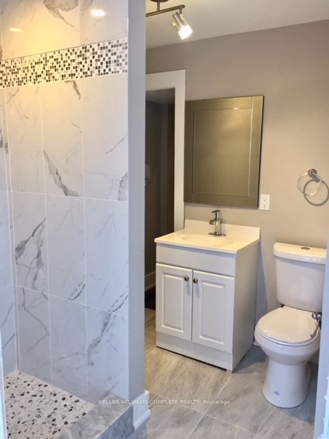 127 West Street Property Photo 15