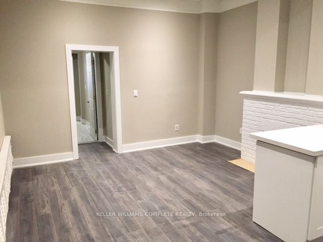 127 West Street Property Photo 18