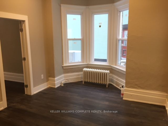 127 West Street Property Photo 28