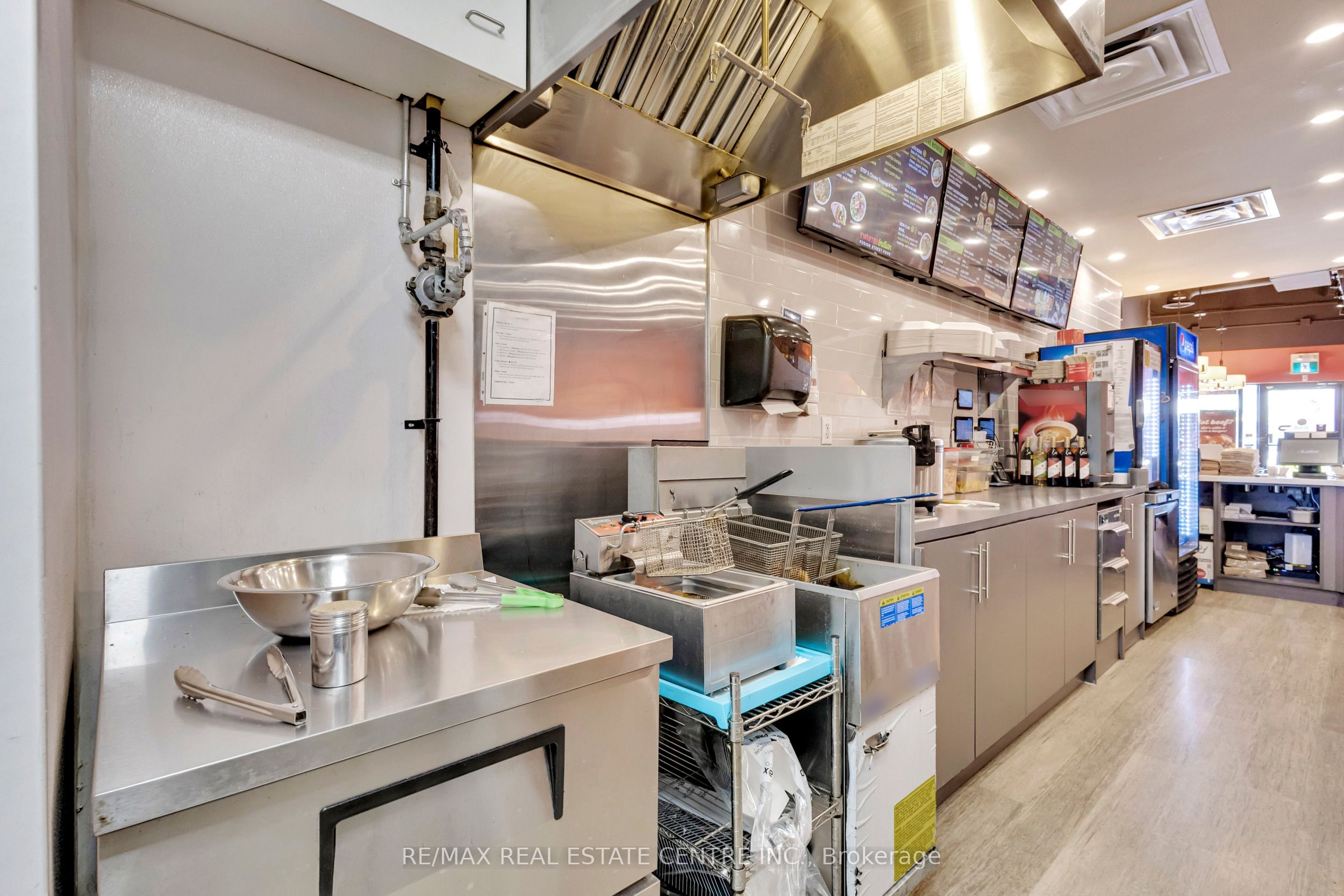 247 King Street N 1a Property Photo 15