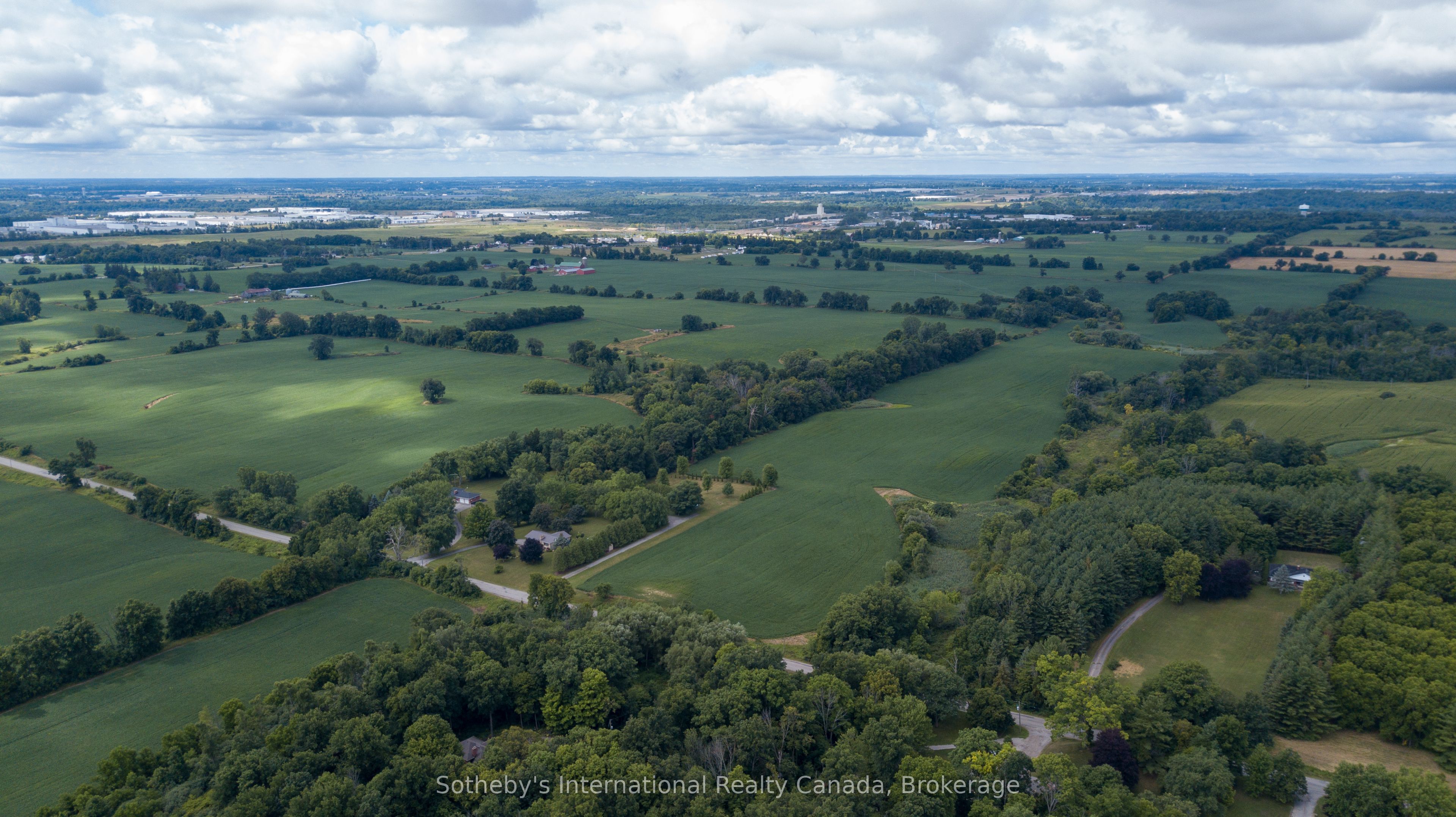 671/673 Powerline Road Property Photo 8