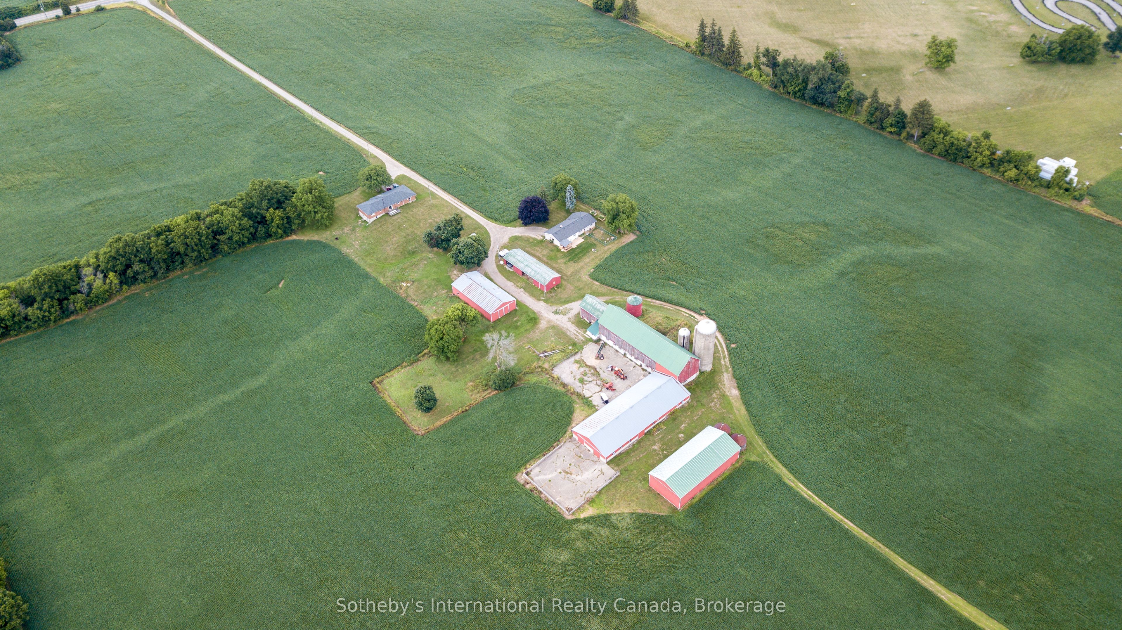 671/673 Powerline Road Property Photo 13