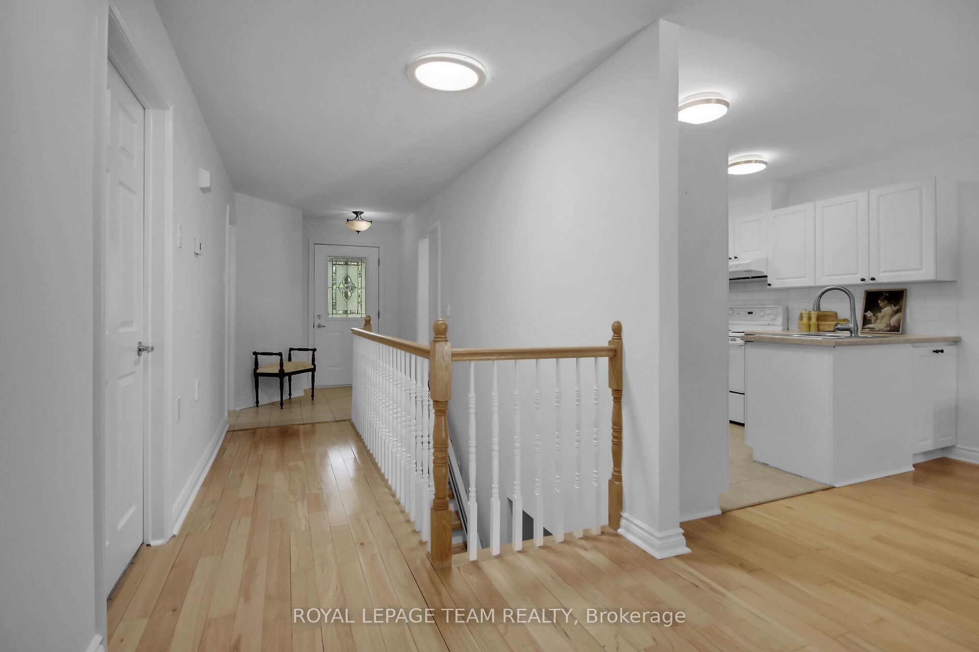 9 Weaver Crescent Property Photo 4