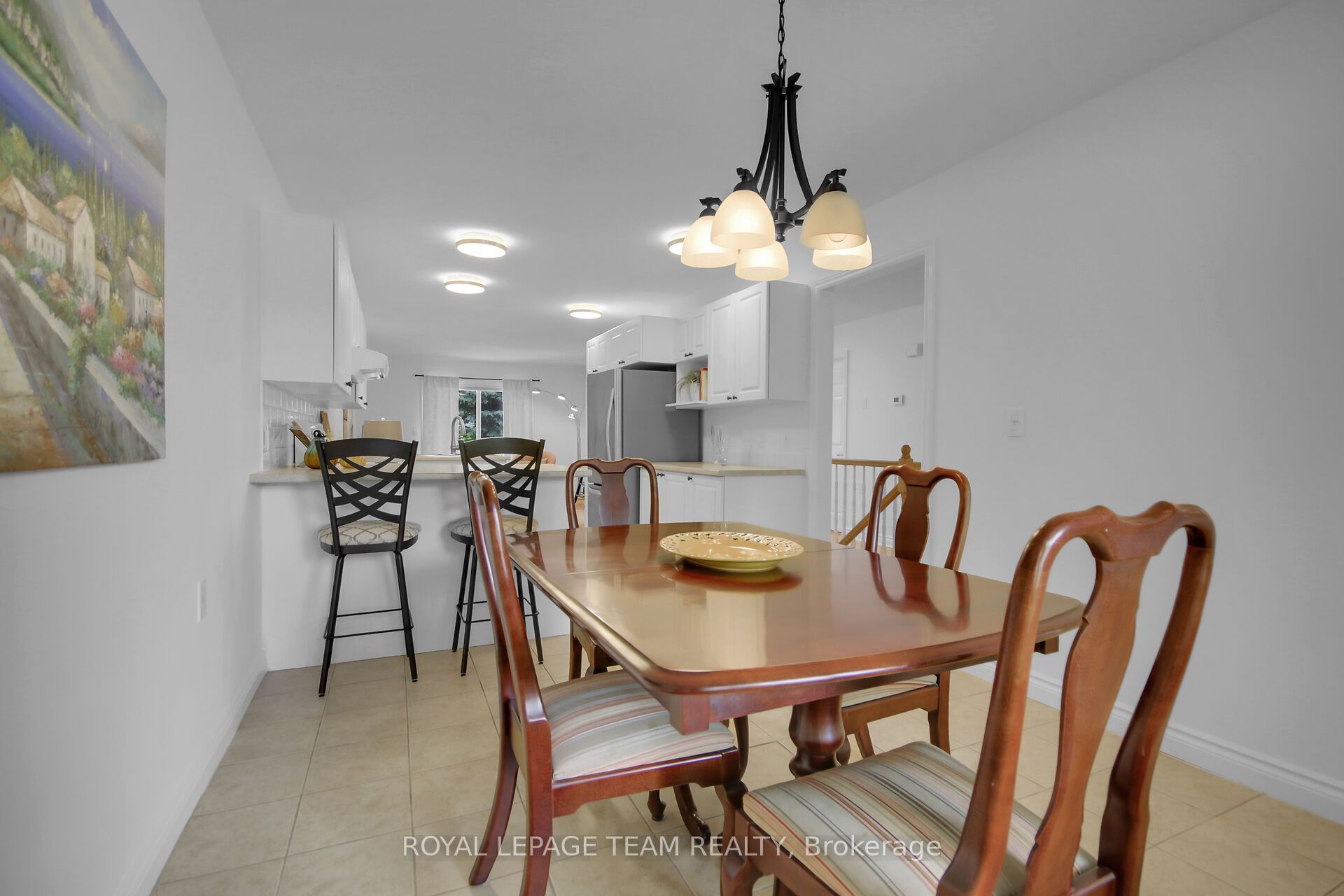 9 Weaver Crescent Property Photo 8