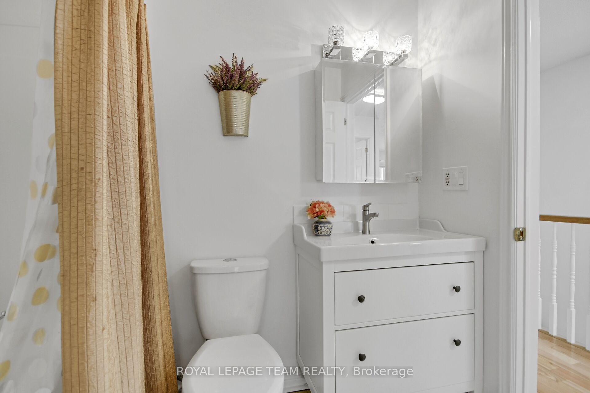 9 Weaver Crescent Property Photo 15