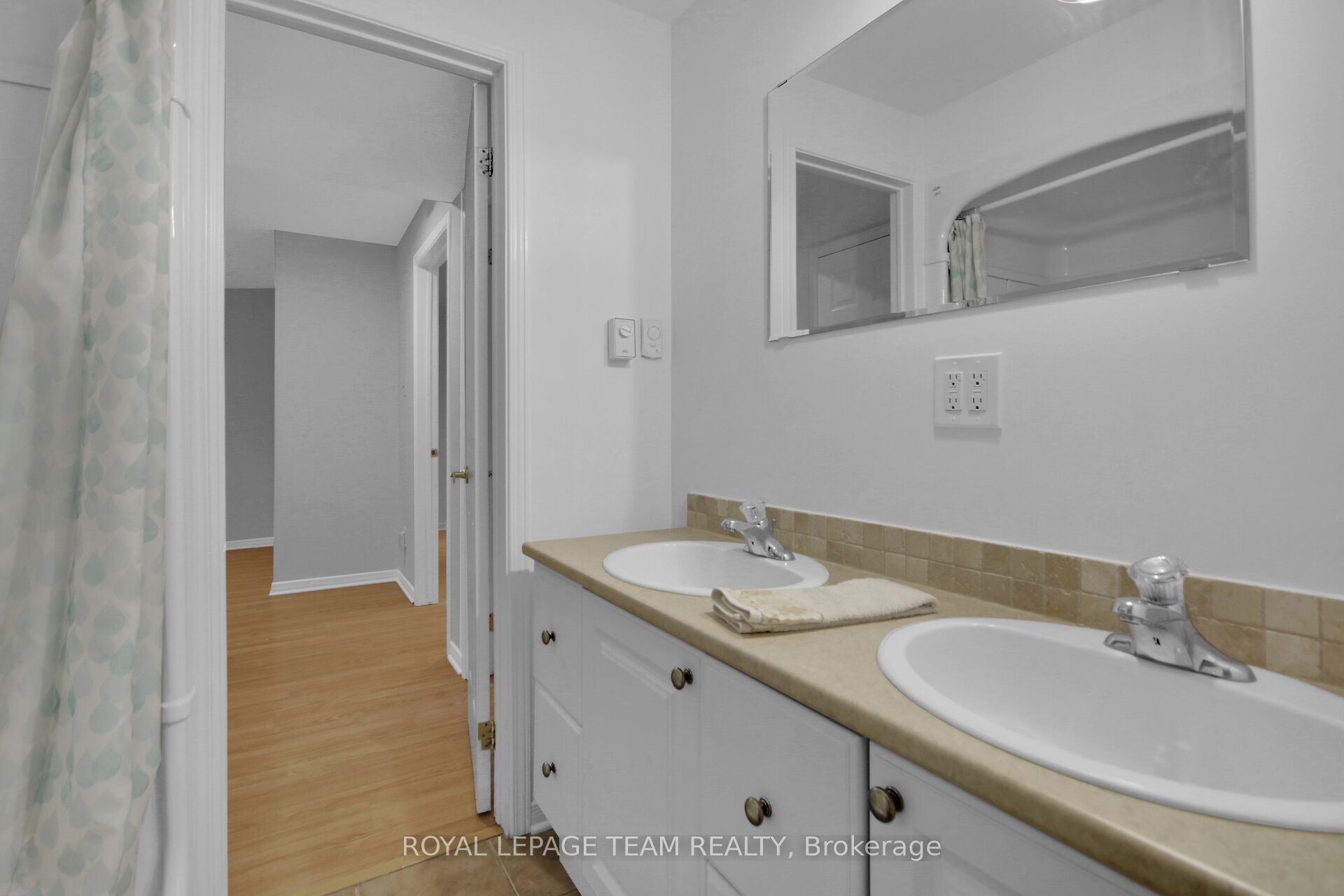 9 Weaver Crescent Property Photo 22