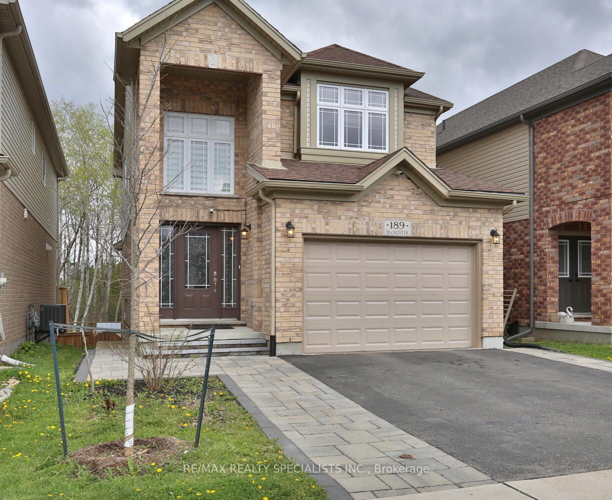 189 MACALISTER Boulevard Property Photo 1