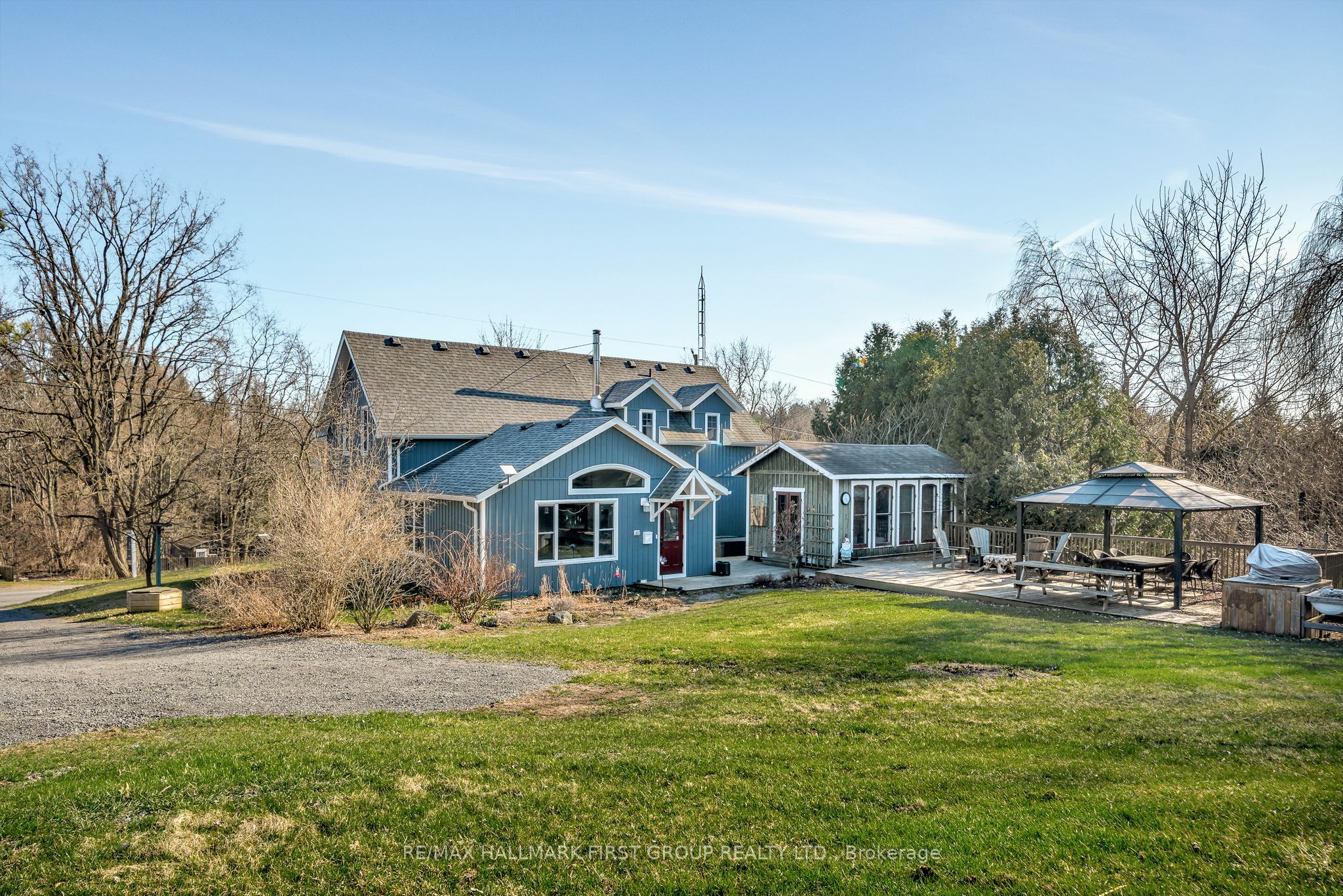 16882 Telephone Road Property Photo 1