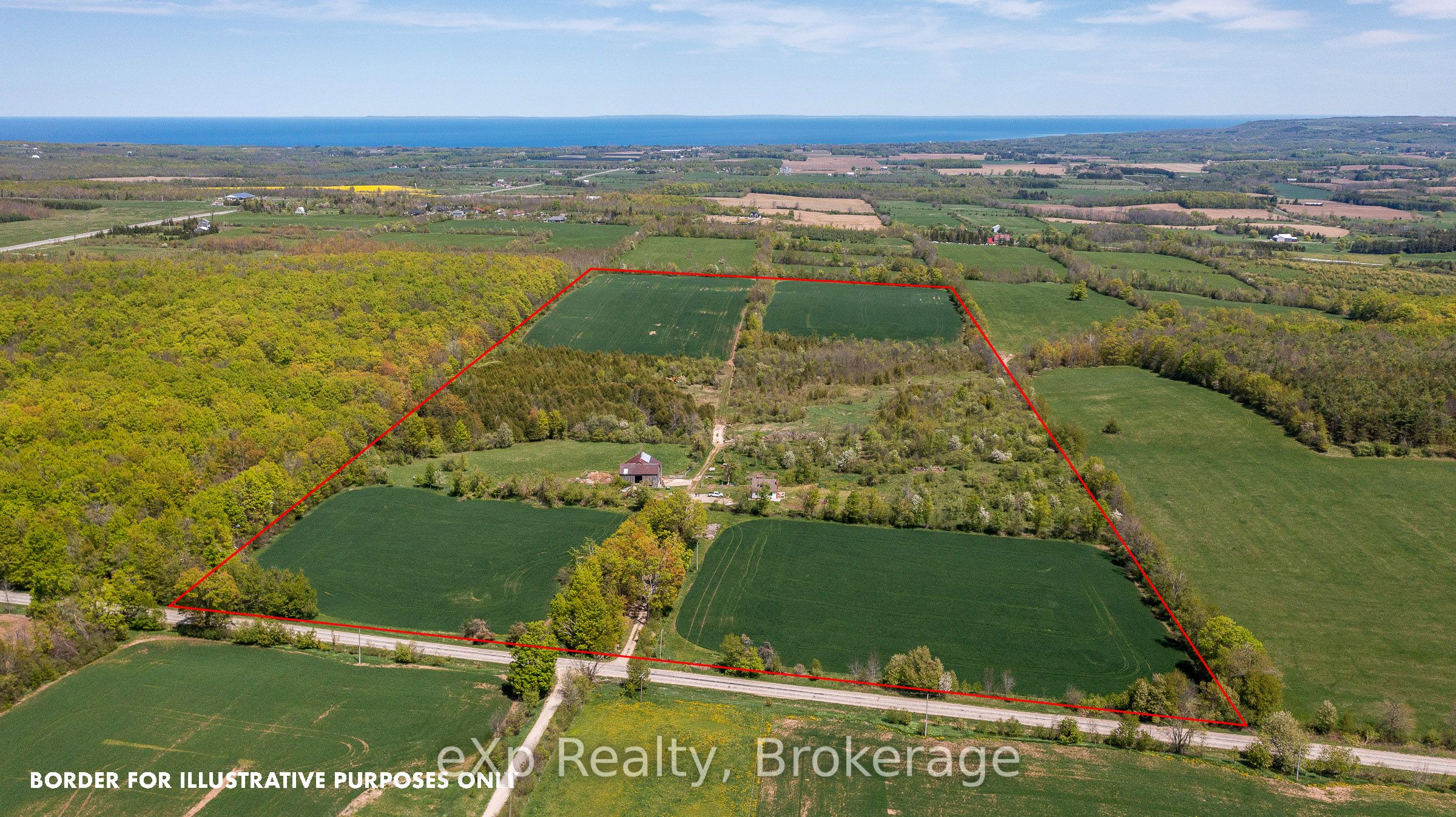 58111 12th Line Property Photo 4