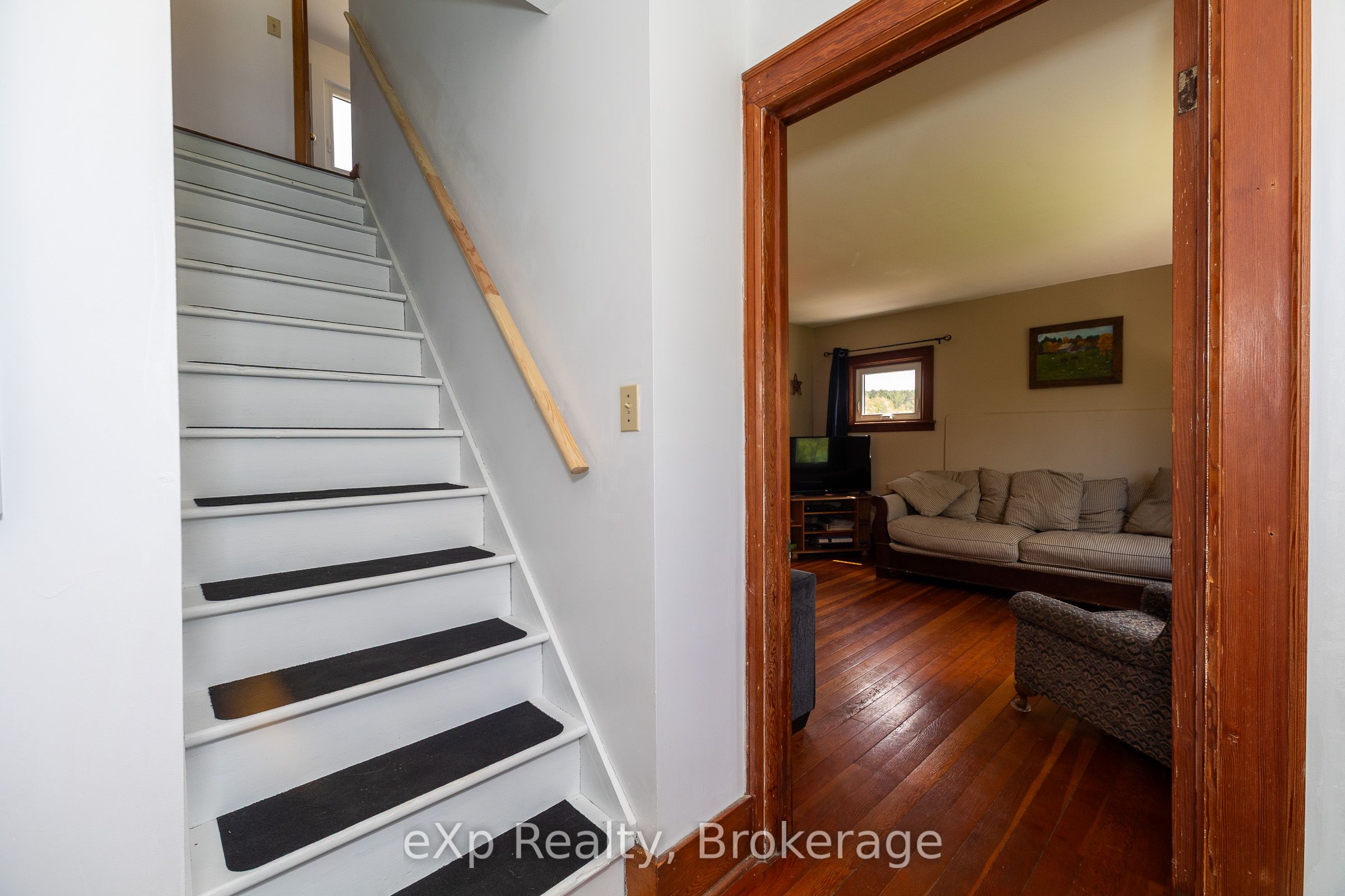 58111 12th Line Property Photo 24