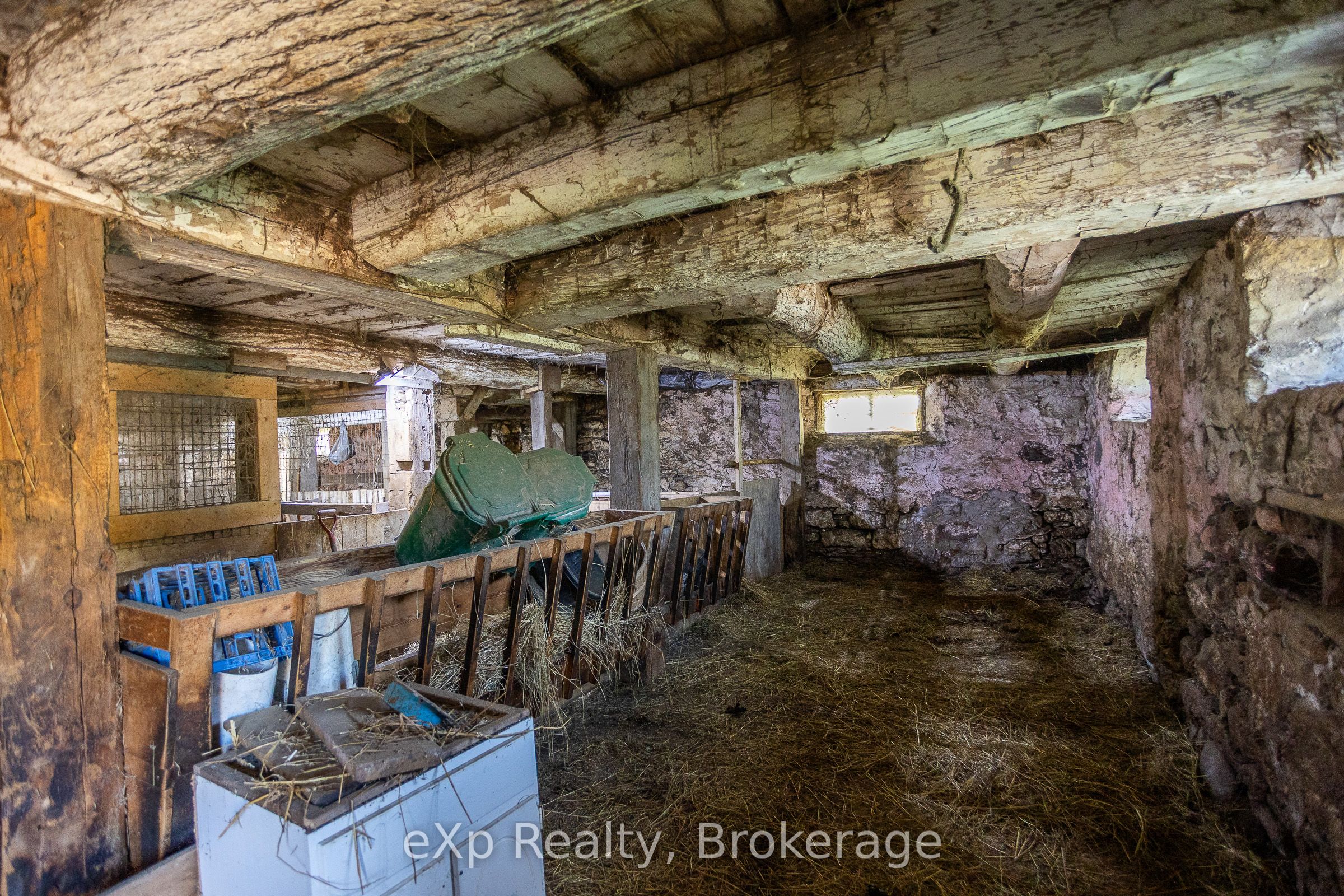 58111 12th Line Property Photo 35
