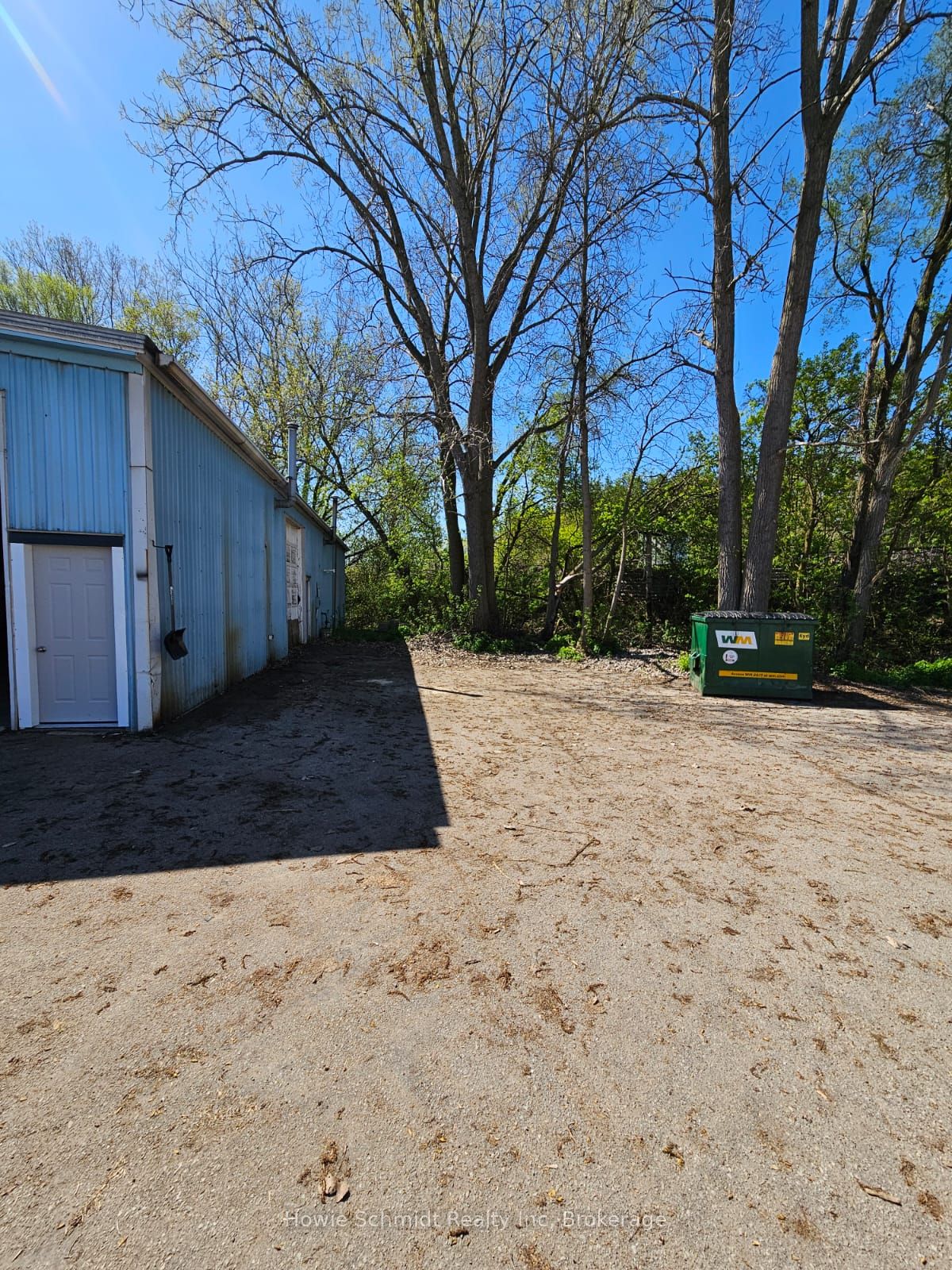 100 Dundas Street E Property Photo 47