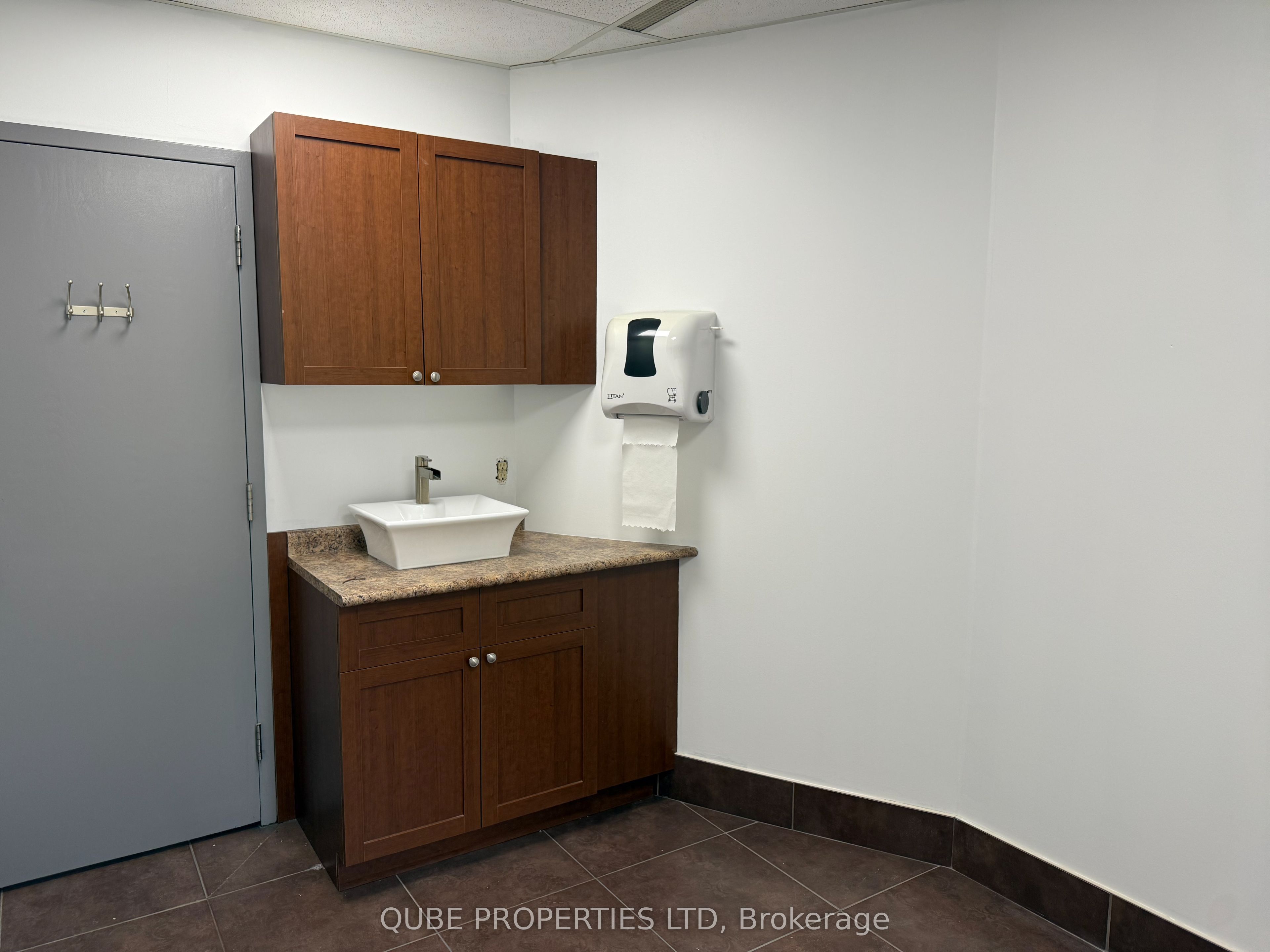 139 Greenbank Road Property Photo 6