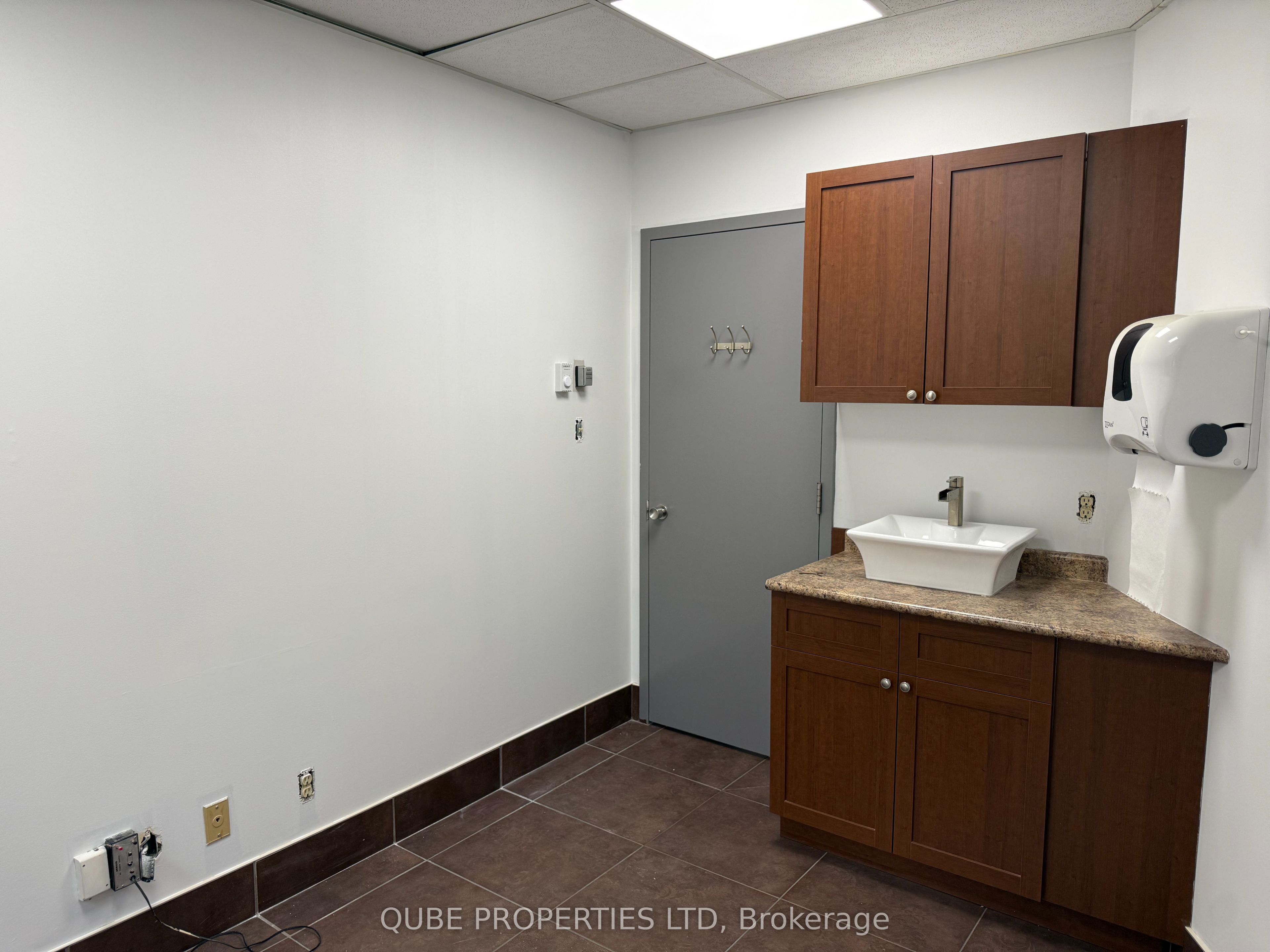 139 Greenbank Road Property Photo 7