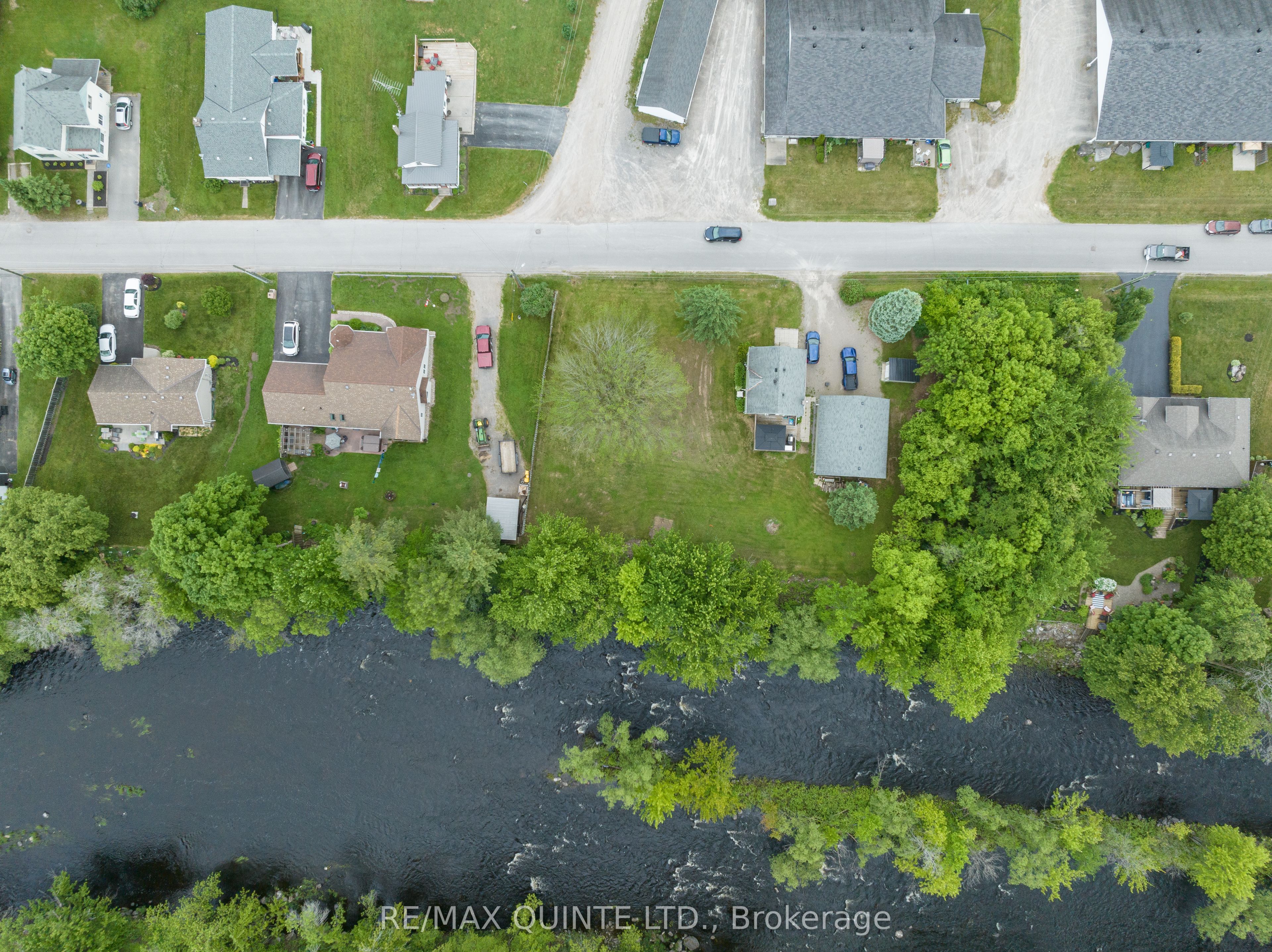210 Alexander Street Property Photo