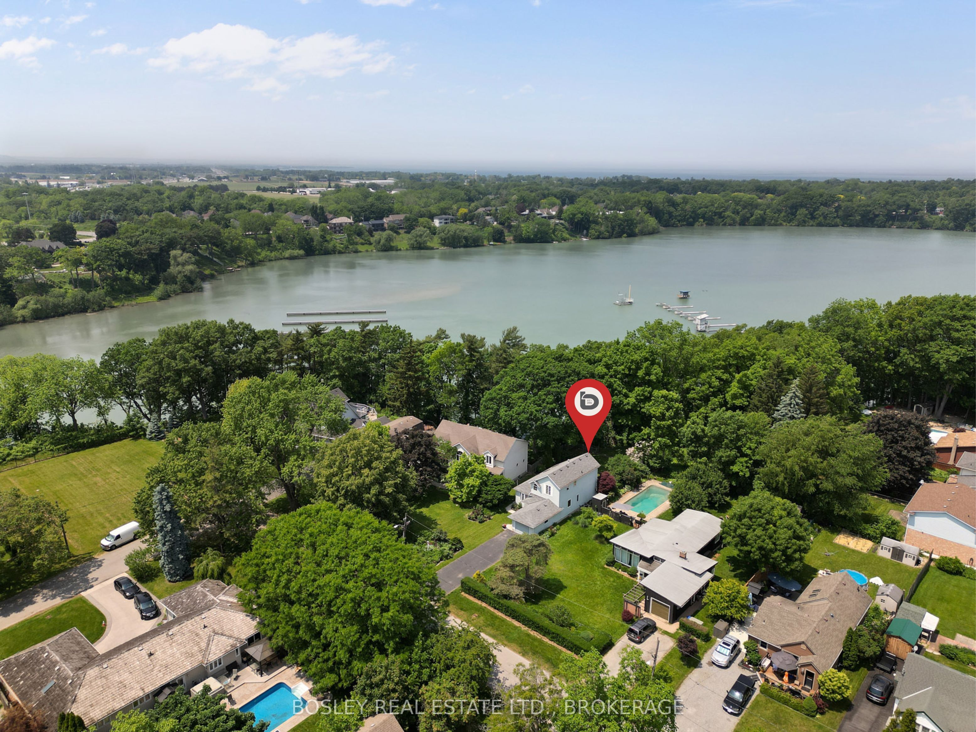 48 Henley Drive Property Photo 1
