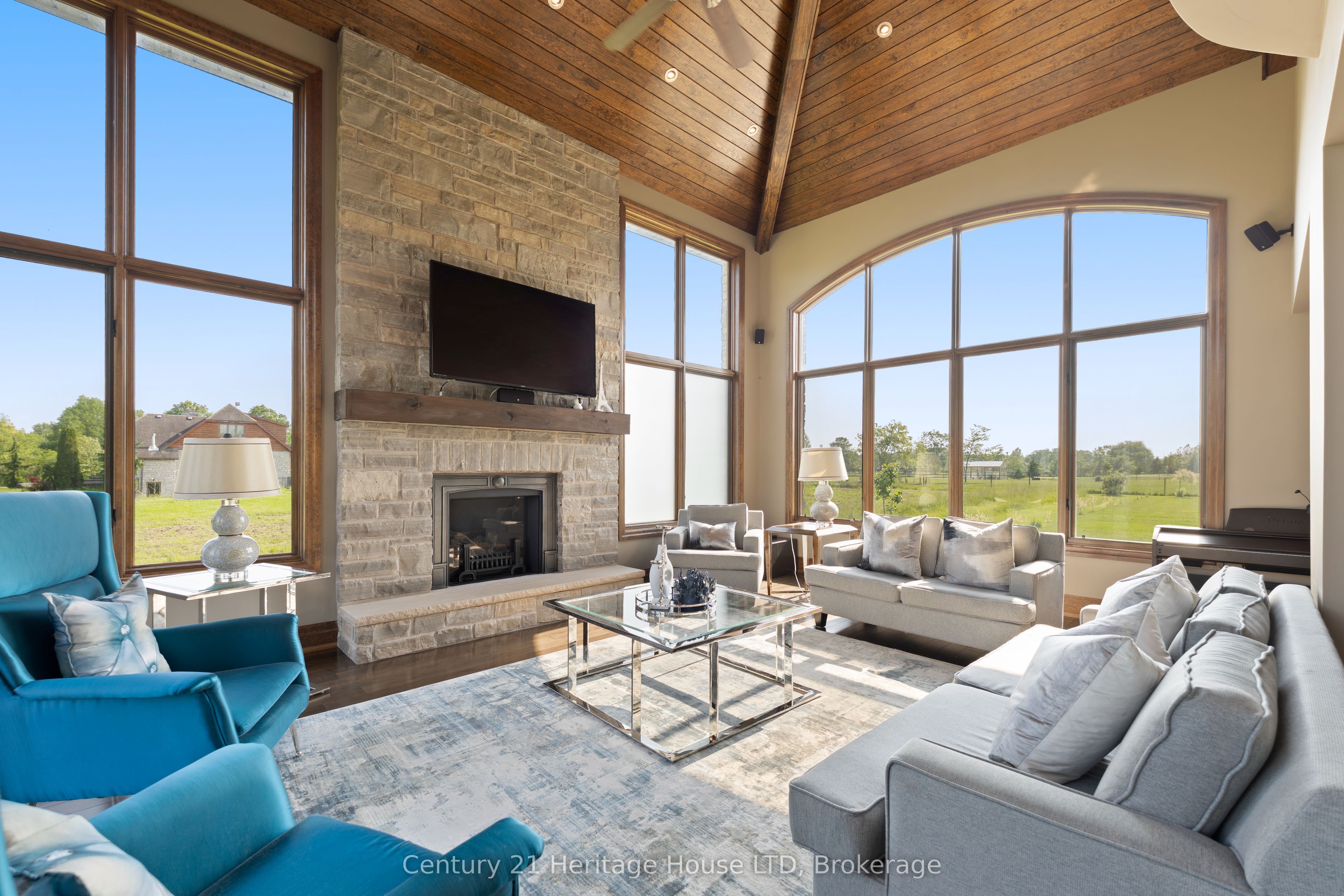 12679 Niagara Parkway Property Photo 7