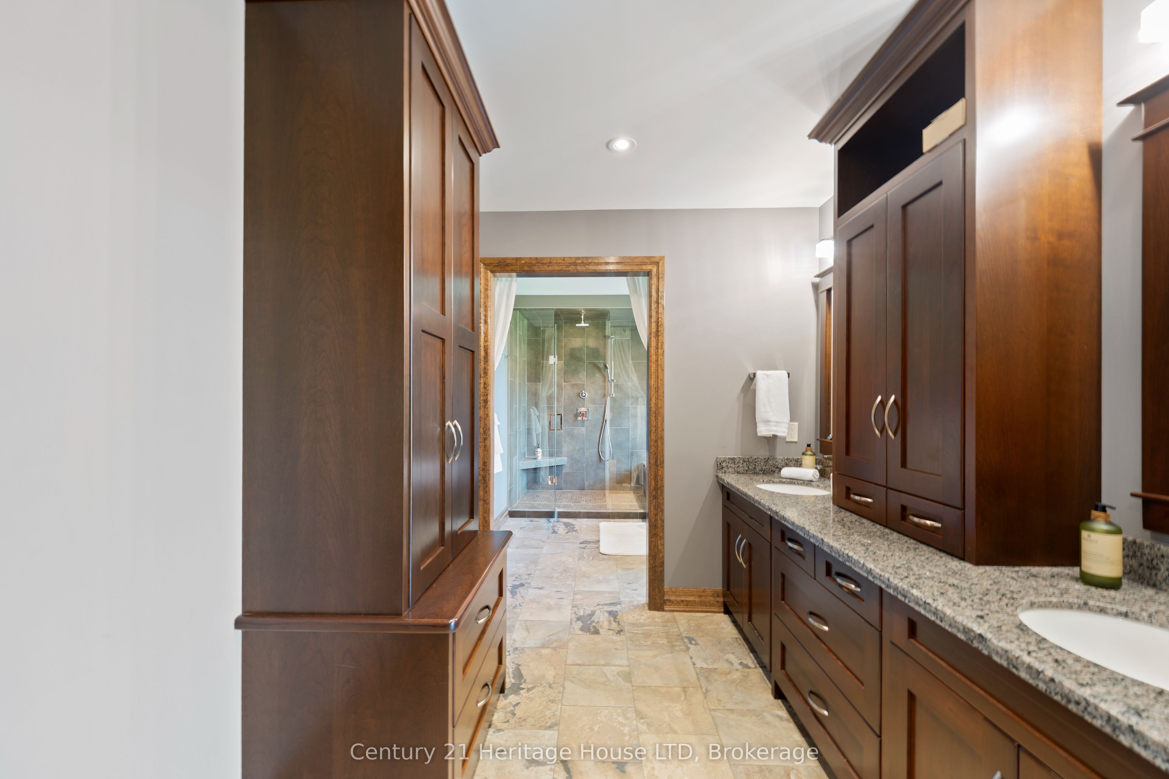 12679 Niagara Parkway Property Photo 16