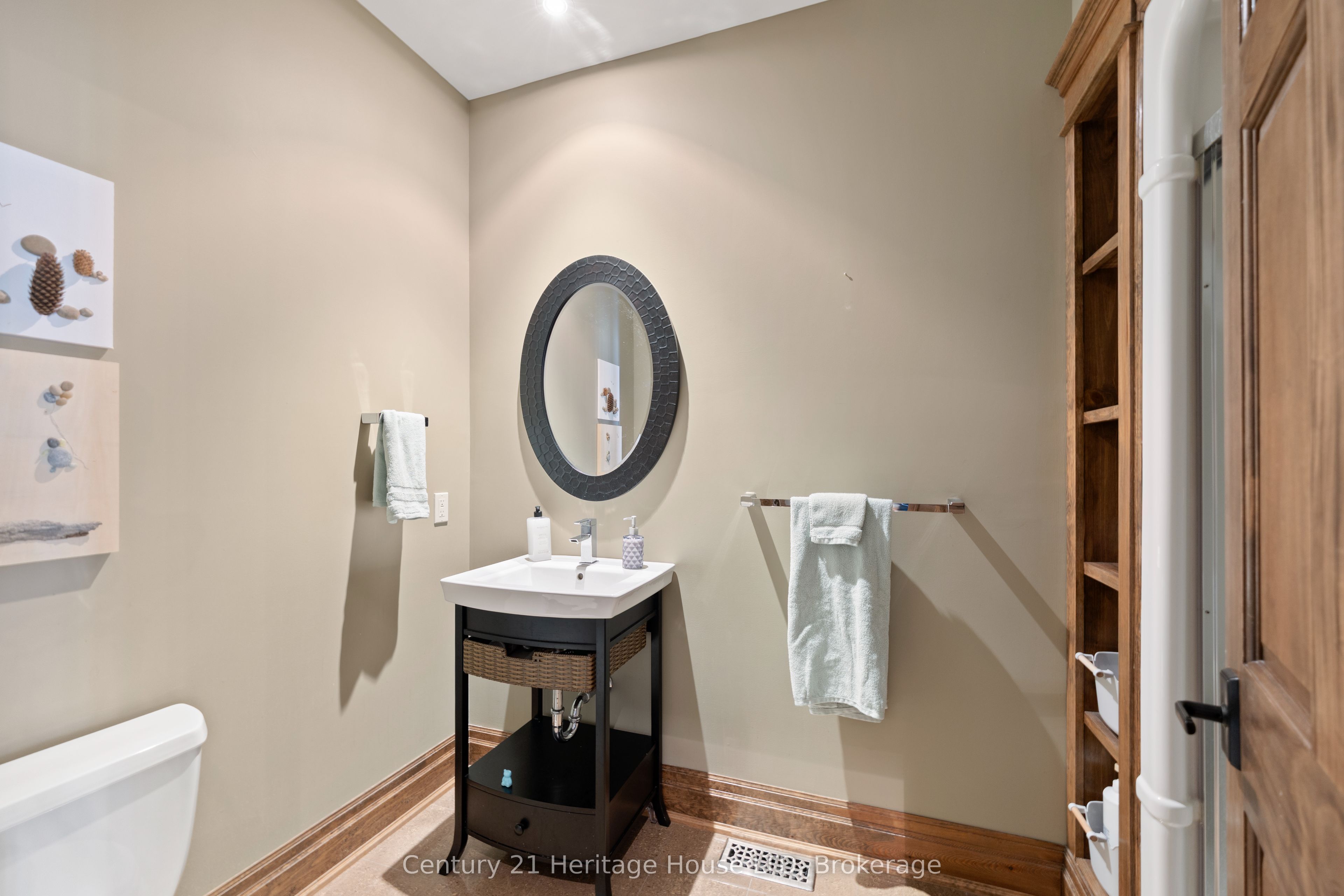 12679 Niagara Parkway Property Photo 28