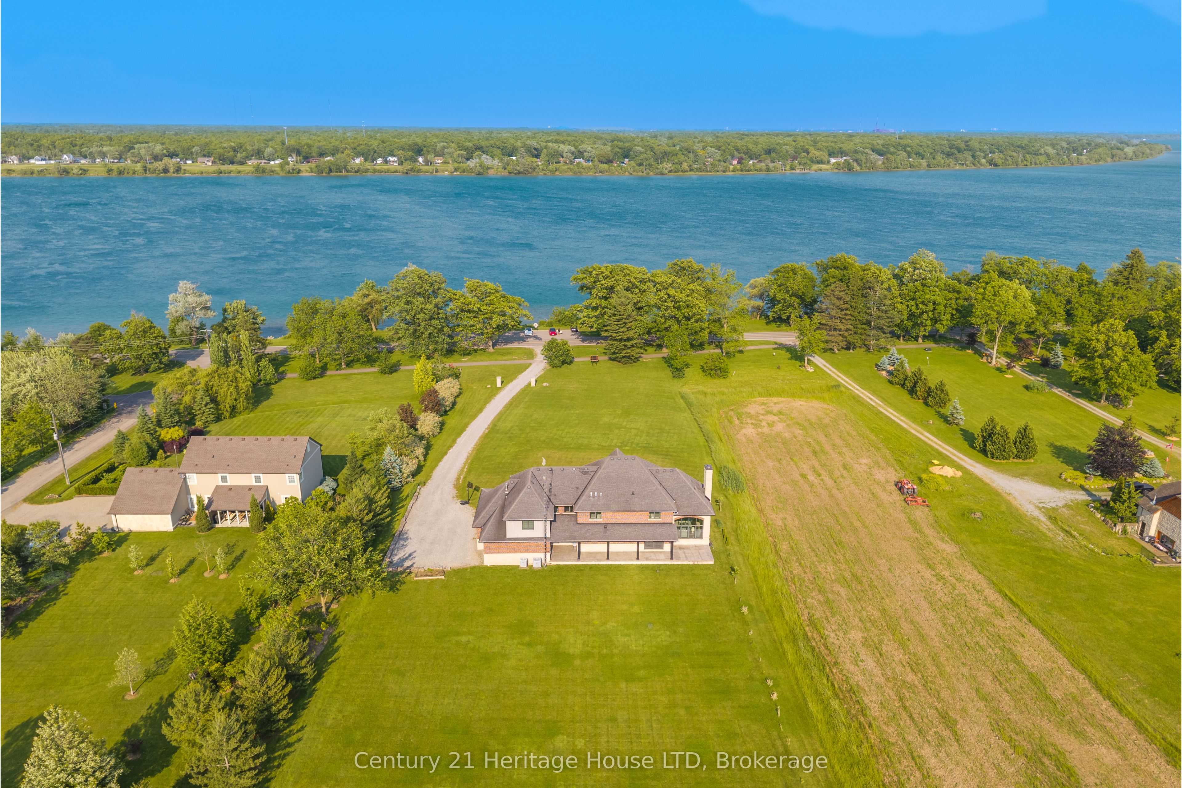 12679 Niagara Parkway Property Photo 38