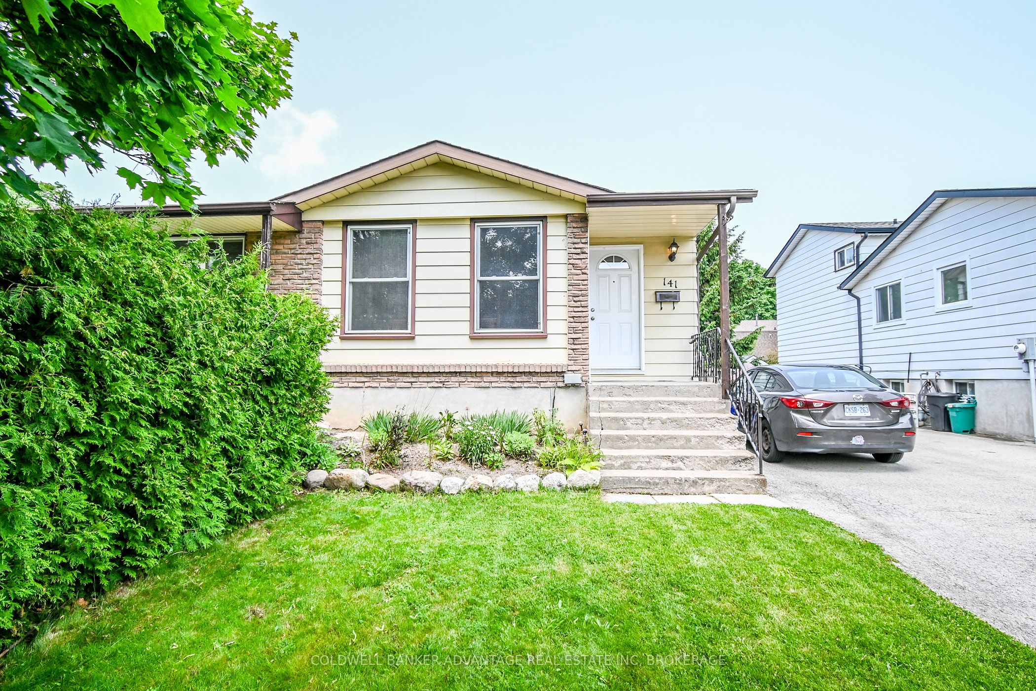 141 Linwell Rd Property Photo 1