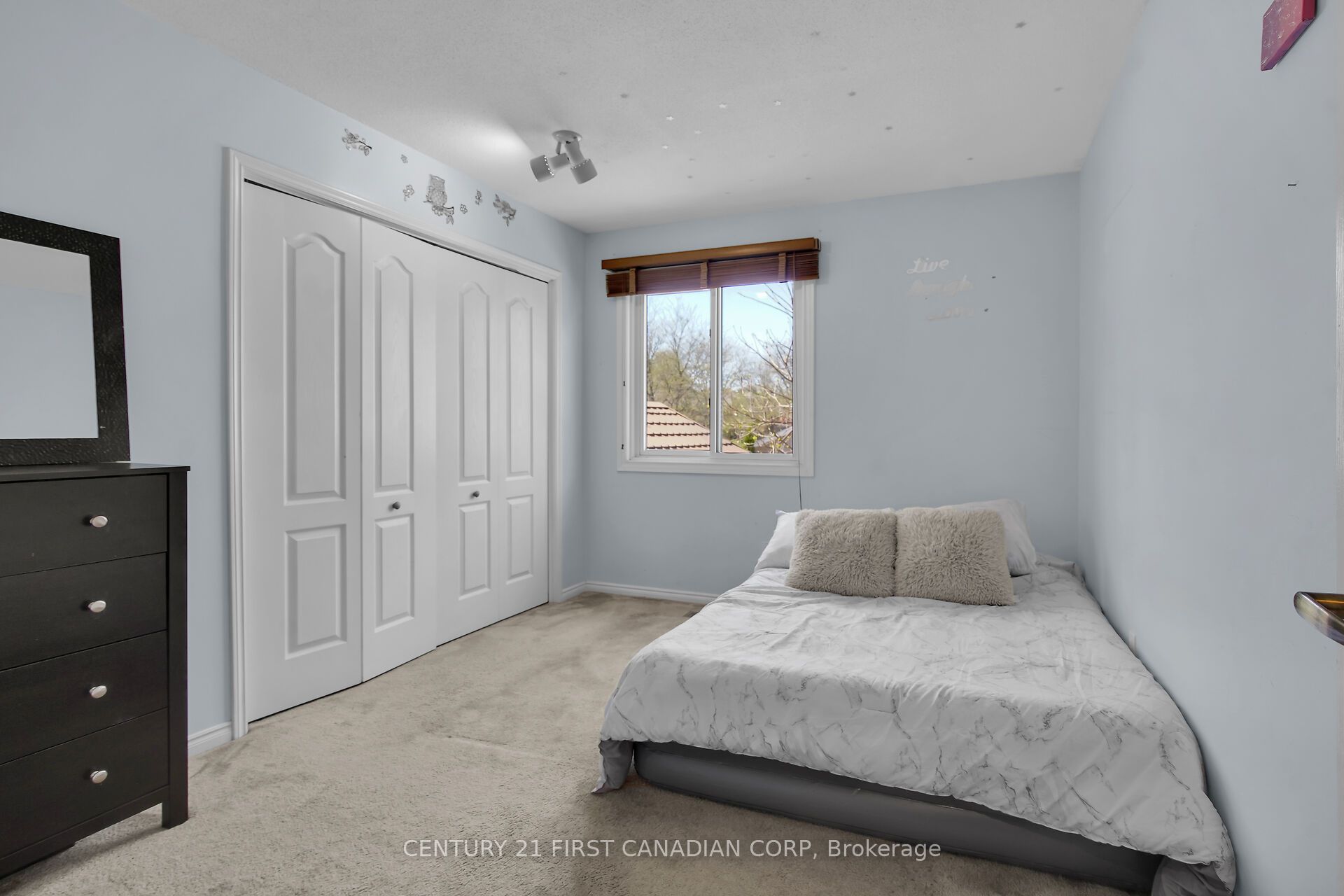 66 Nanette Drive N Property Photo 23