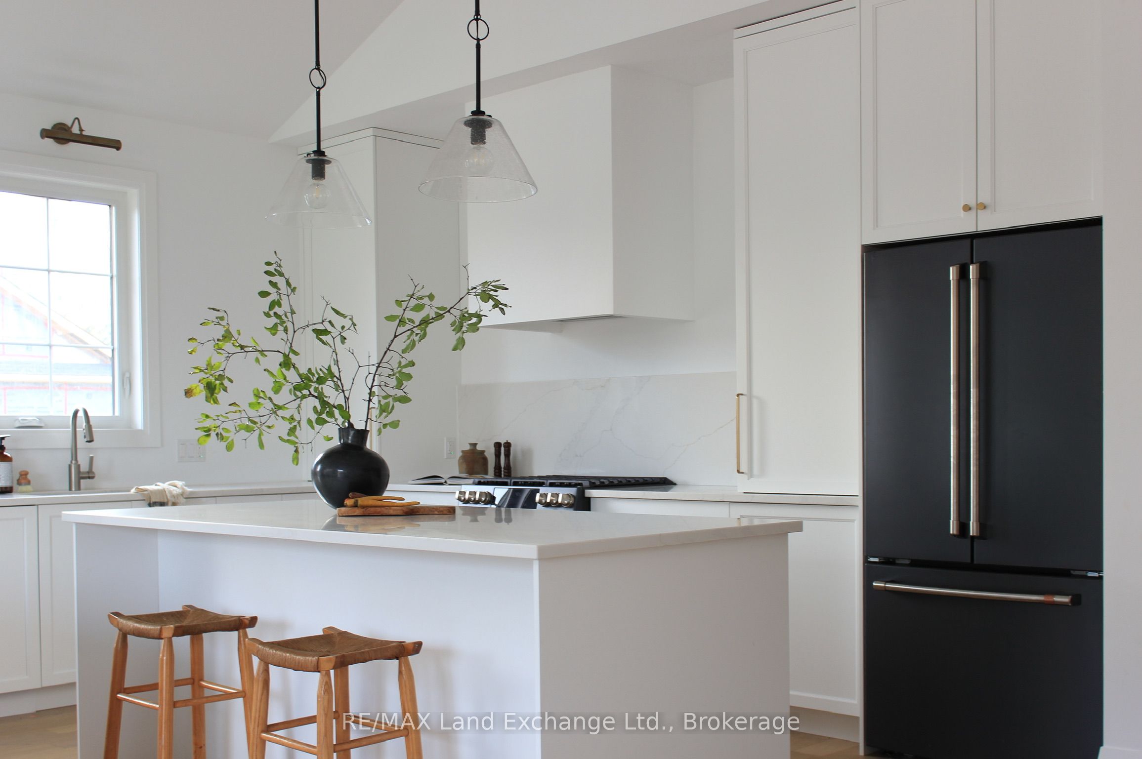 21 Marshall Place Property Photo 6