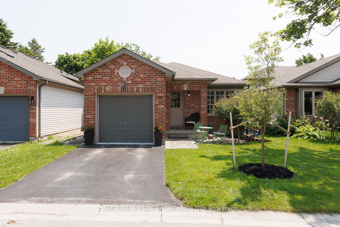 59 Pennybrook Crescent 36 Property Photo 1