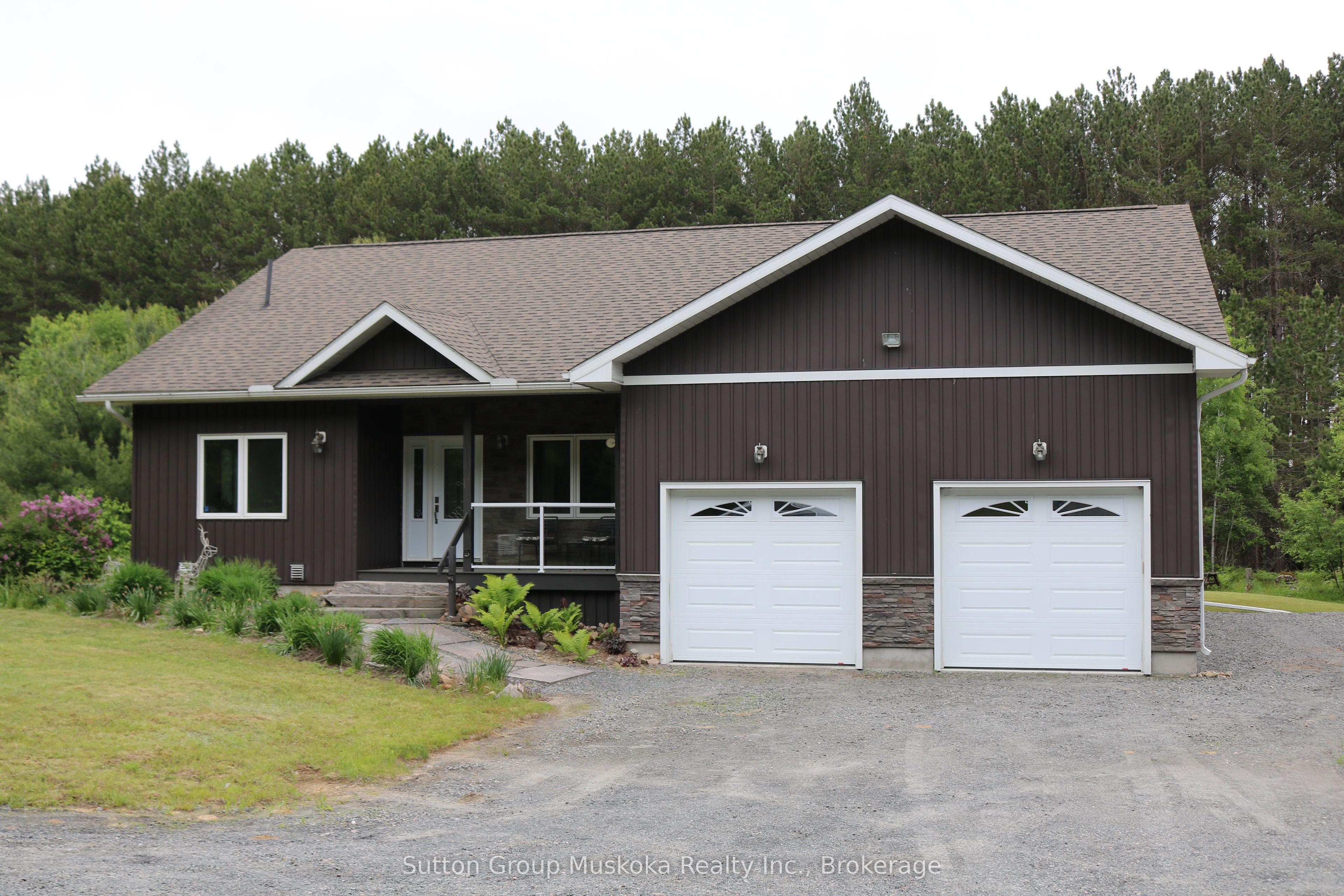 393 Skyhills Road Property Photo 1