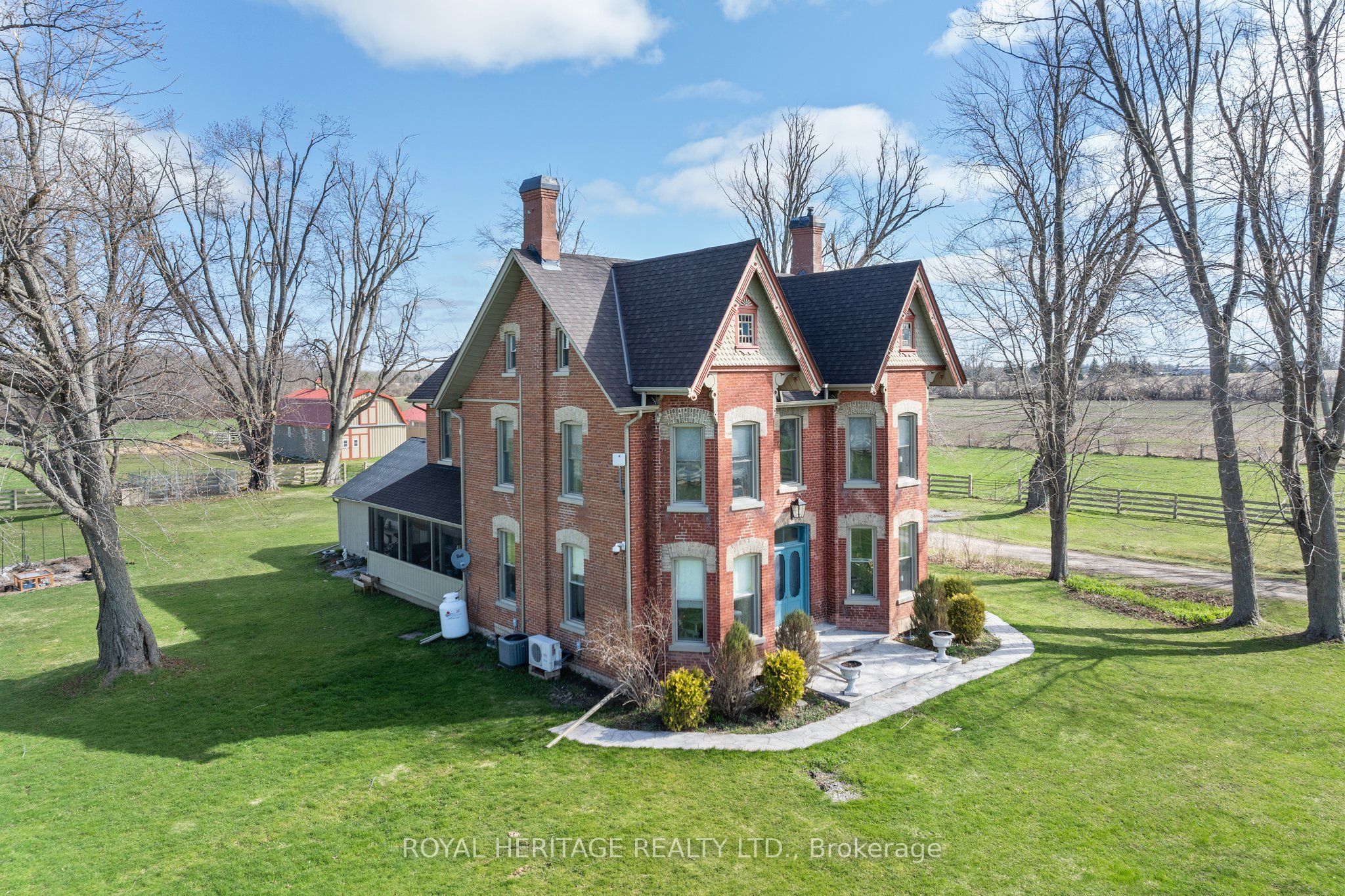 1201 Salem Road Property Photo 2