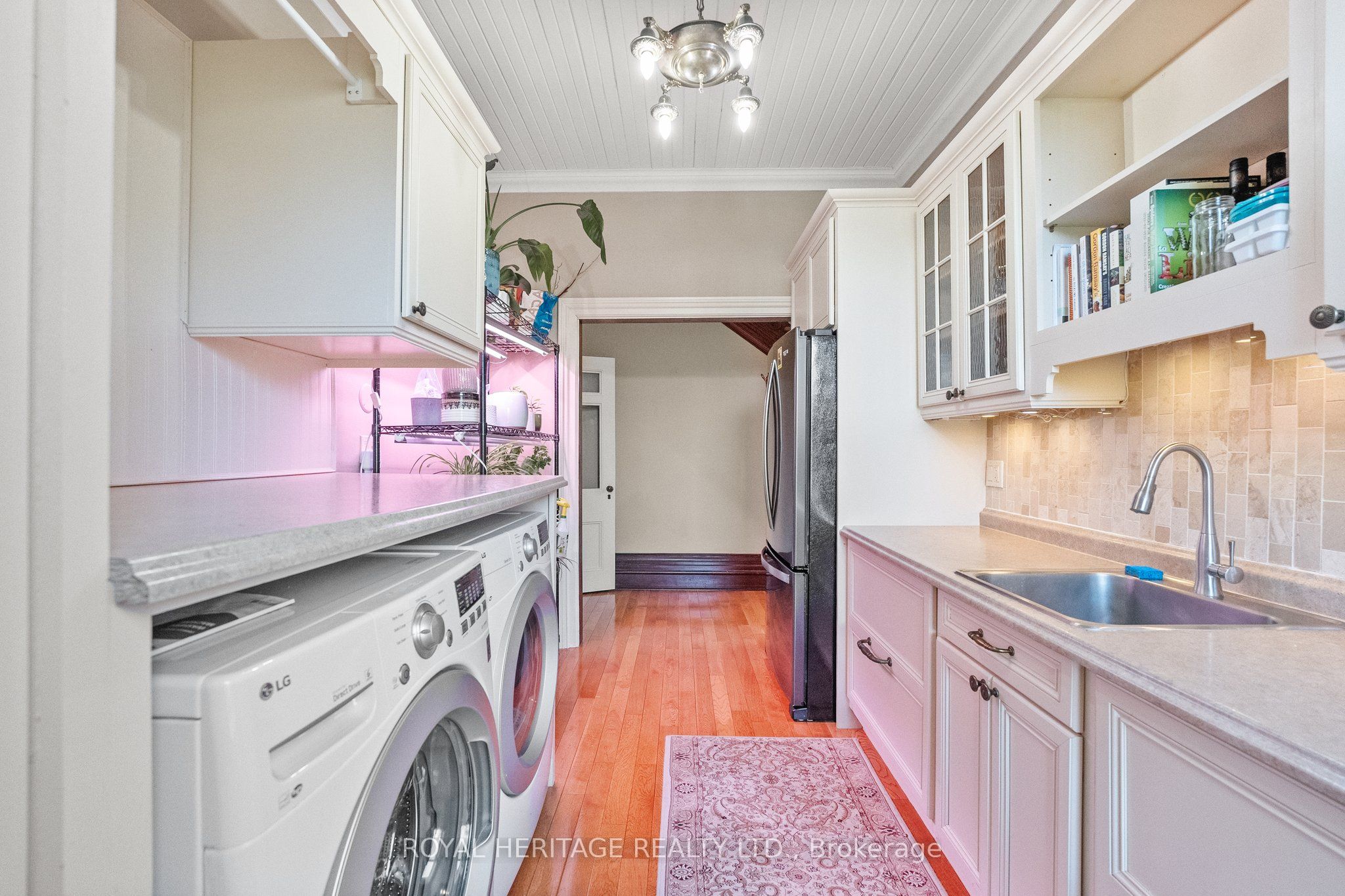 1201 Salem Road Property Photo 6