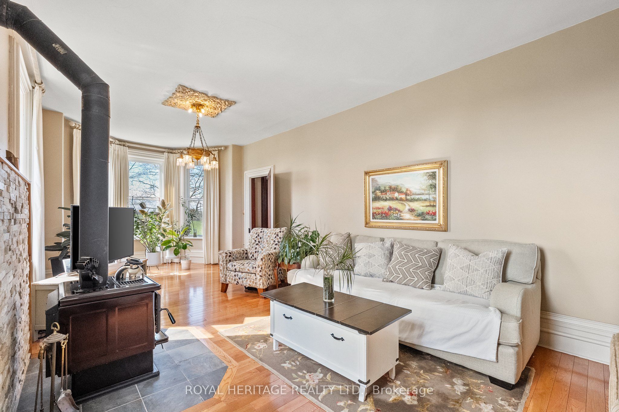 1201 Salem Road Property Photo 7