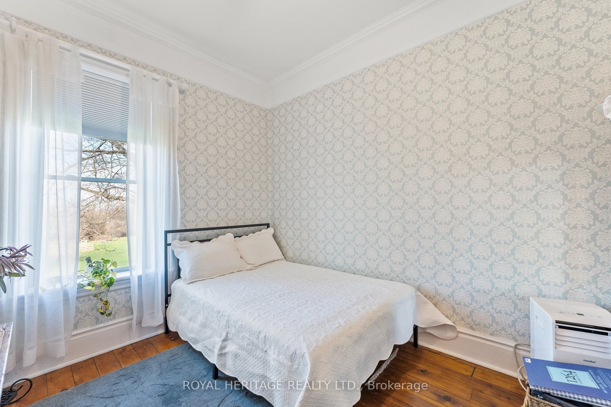 1201 Salem Road Property Photo 13