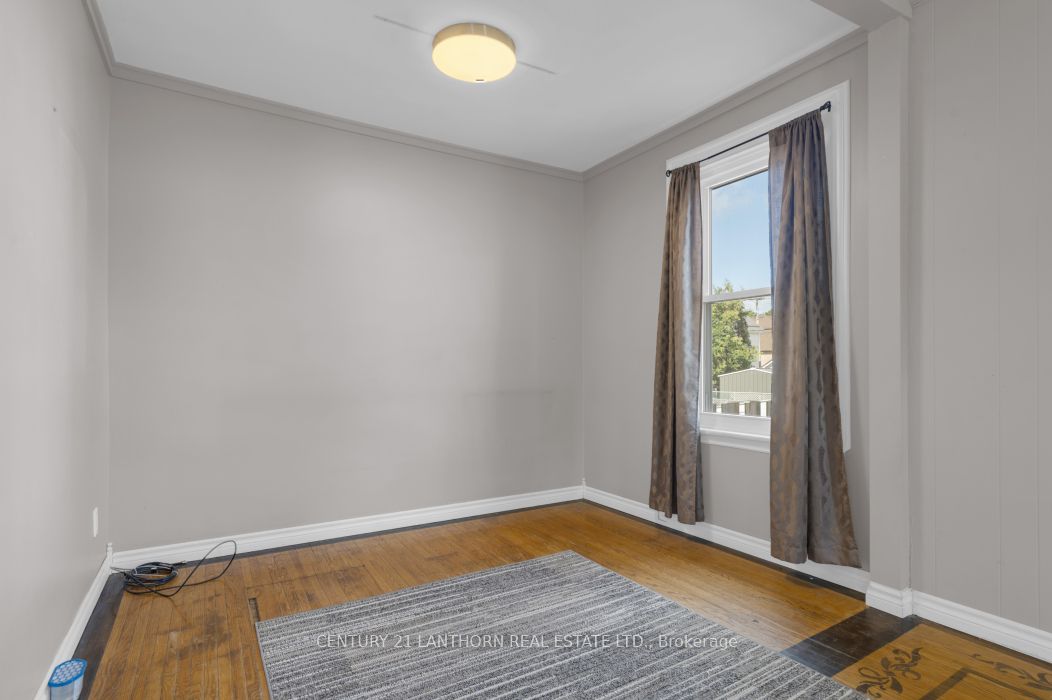 44 Metcalf Street Property Photo 13