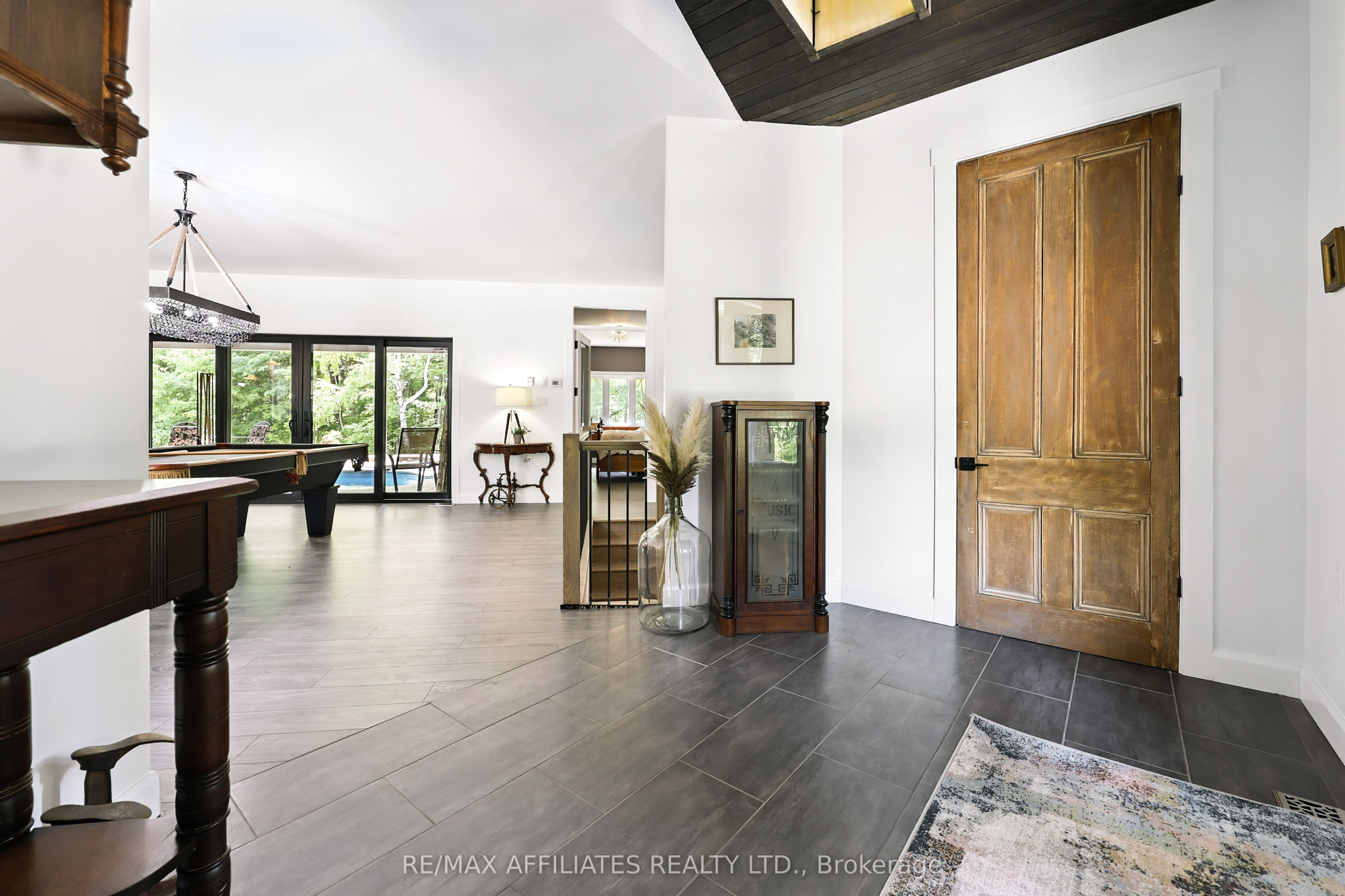 1155 Ebbs Bay Road Property Photo 4