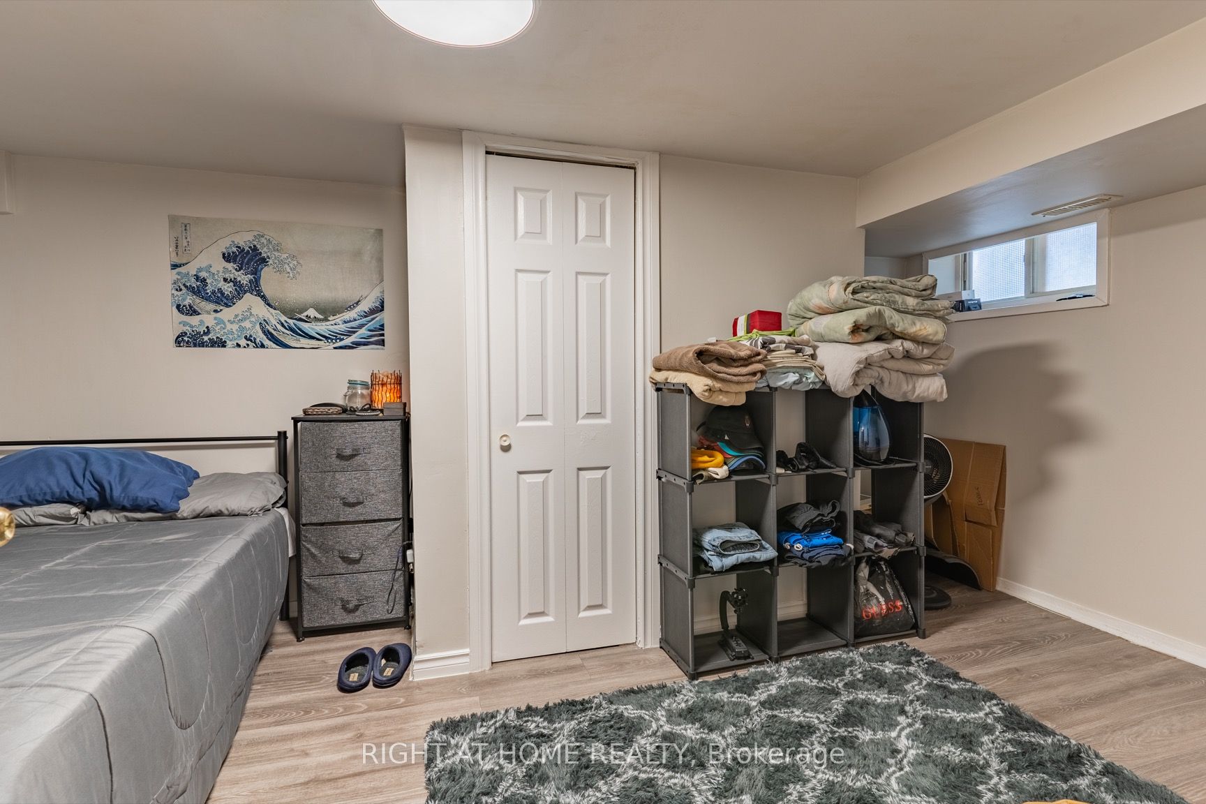 487 Cannon Street E Property Photo 17