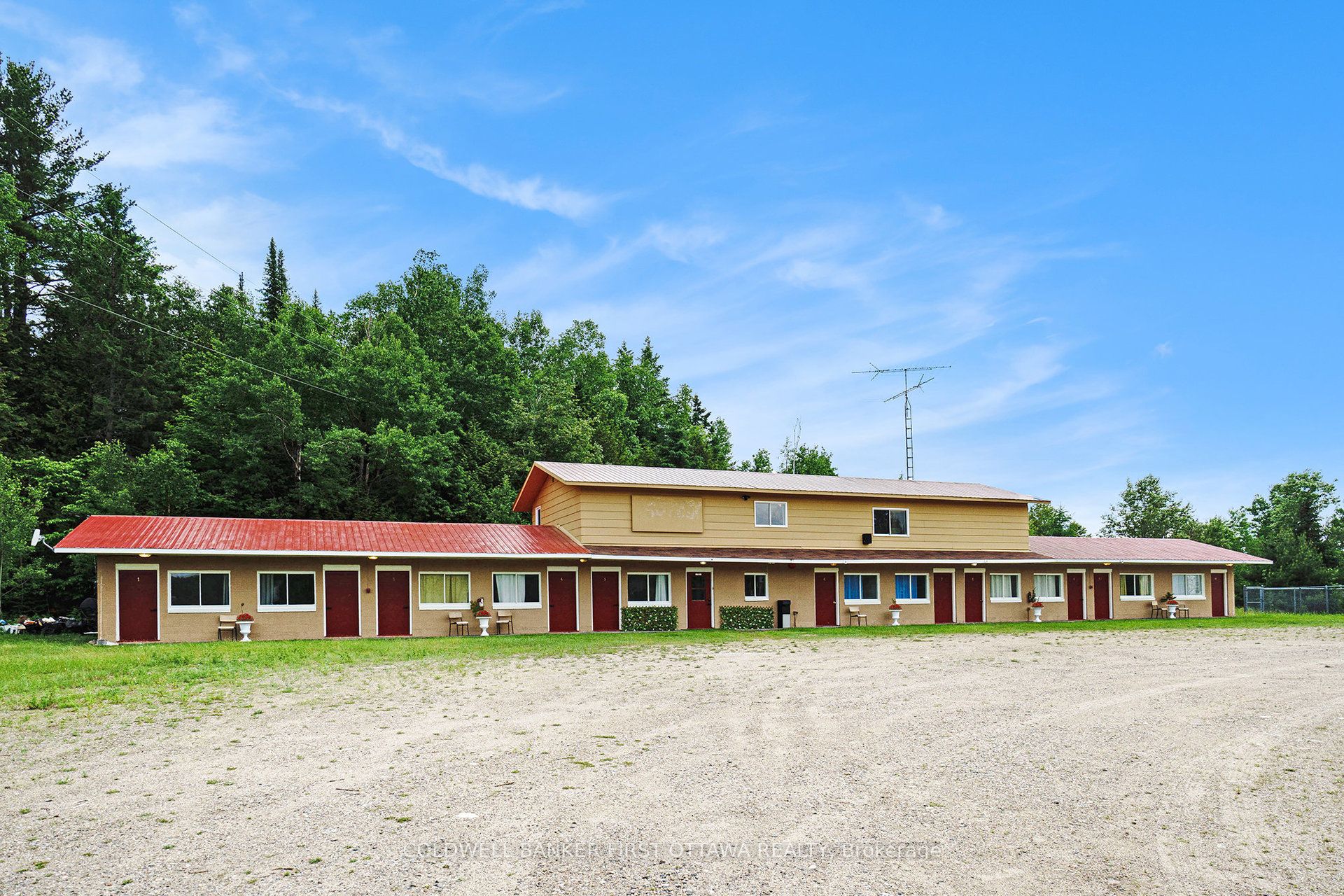 9628 Hwy 509 N/a Property Photo 3