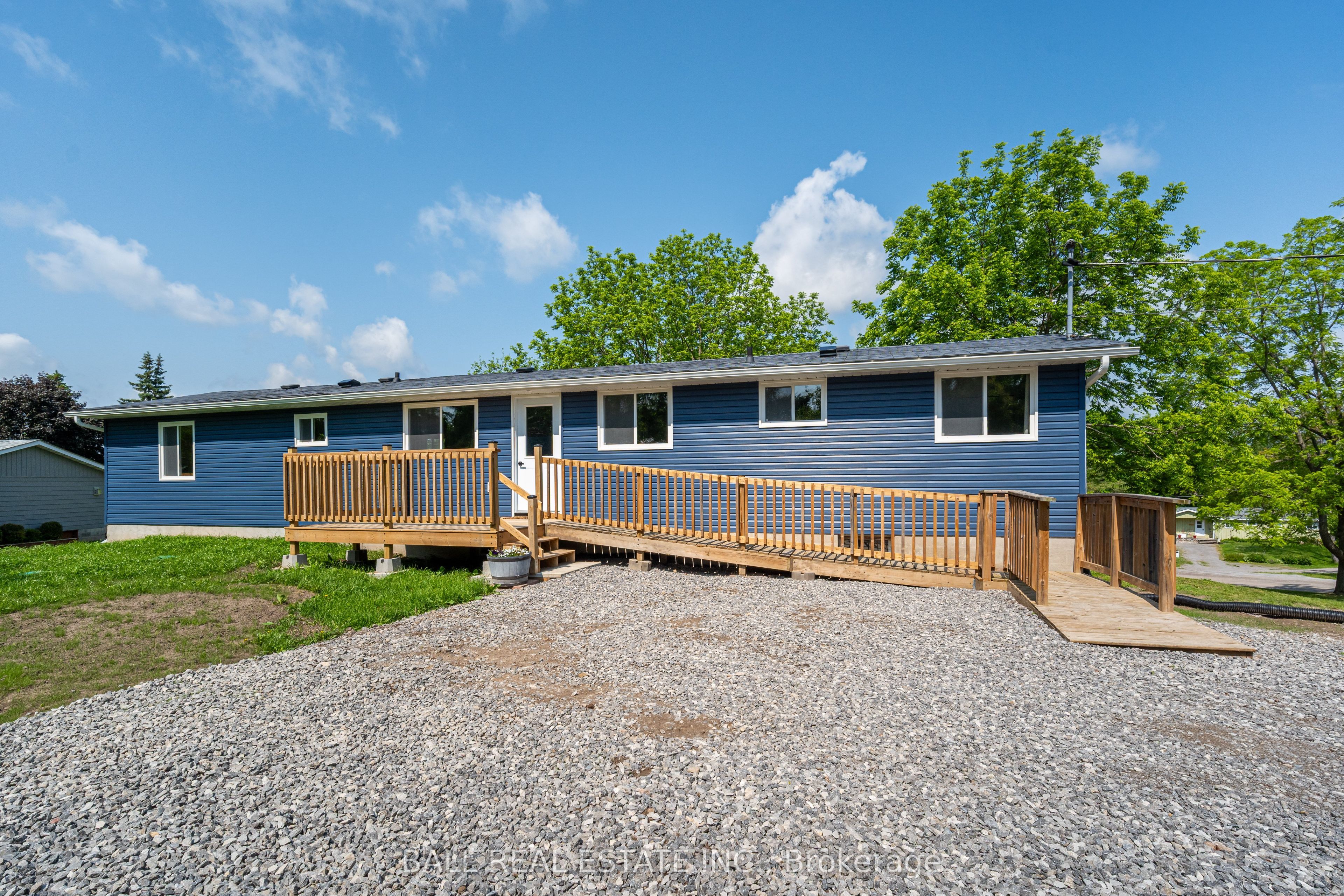 21 Sunset Drive Property Photo 1