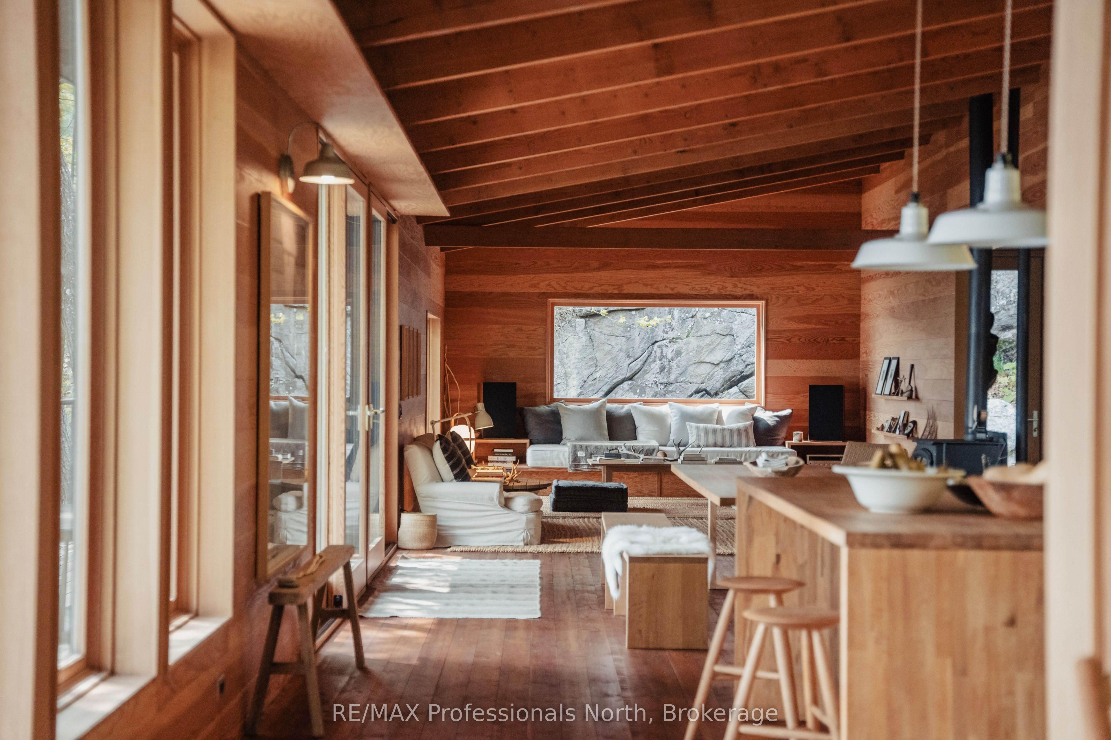 11405 Drag Lake East Shore Property Photo 1