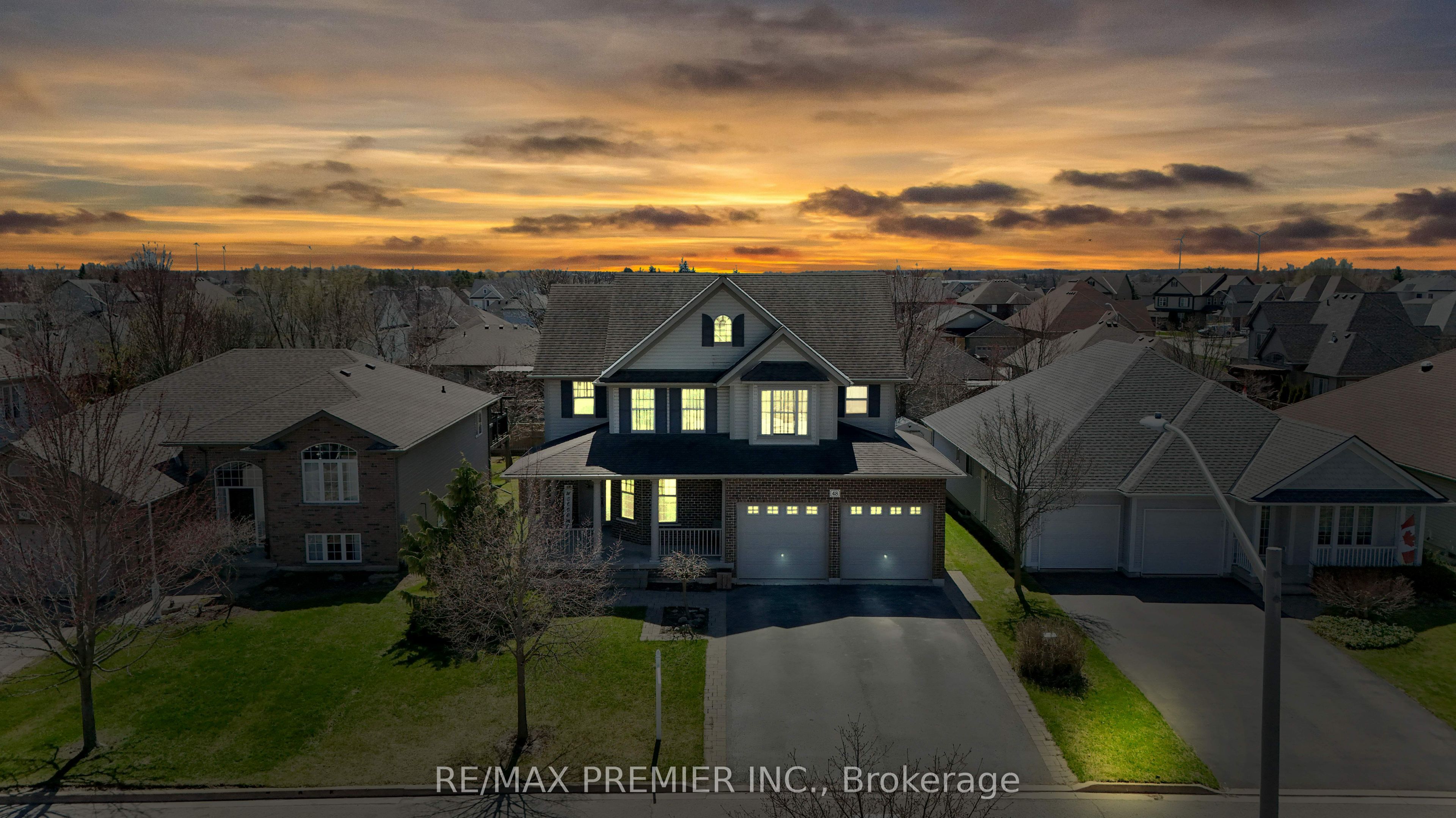 48 Sarah Cres Property Photo 1