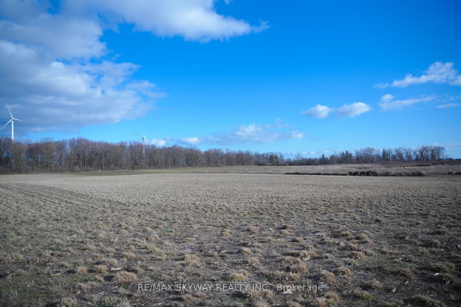 4688 Godby Road Property Photo 1