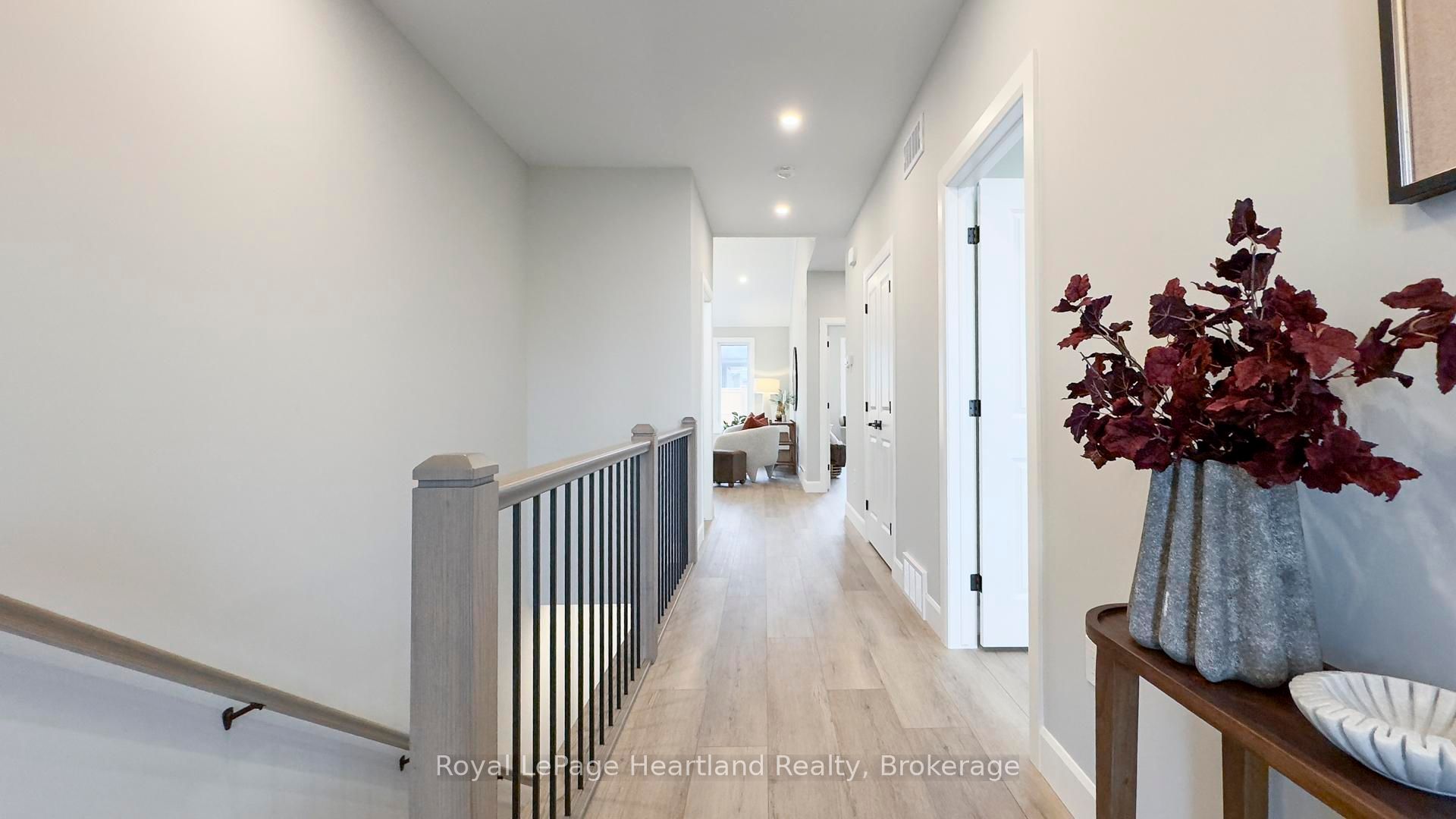 455 Woodridge Drive Property Photo 3