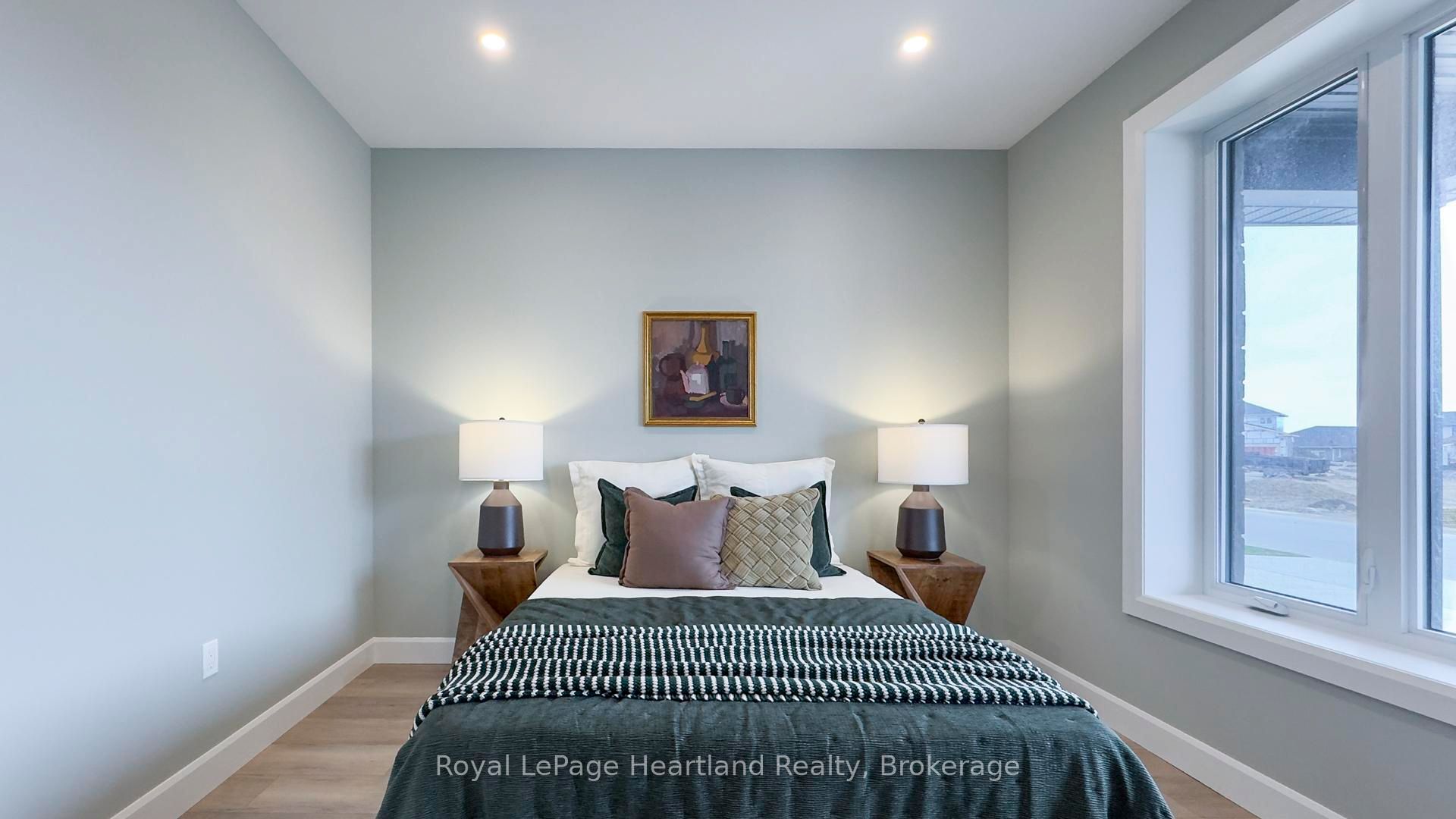 455 Woodridge Drive Property Photo 5